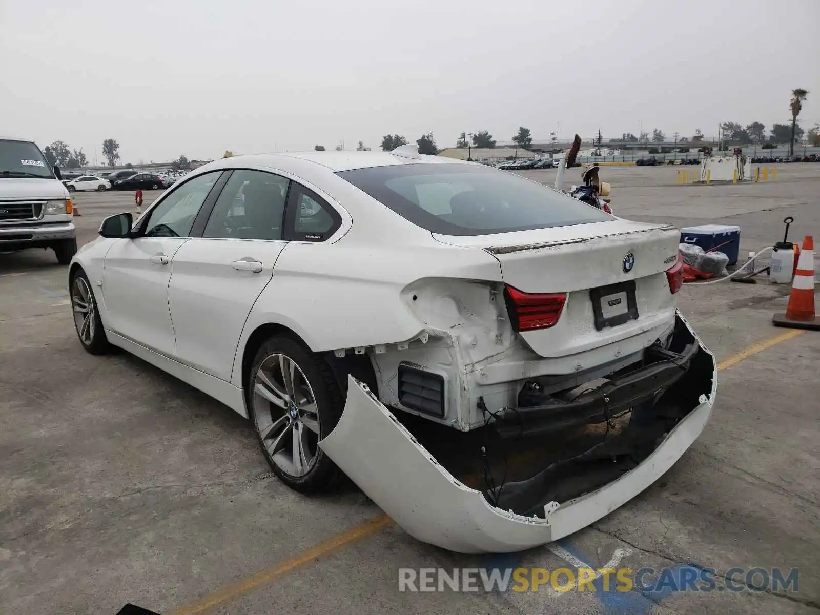 3 Photograph of a damaged car WBA4J1C54KBM15788 BMW 4 SERIES 2019