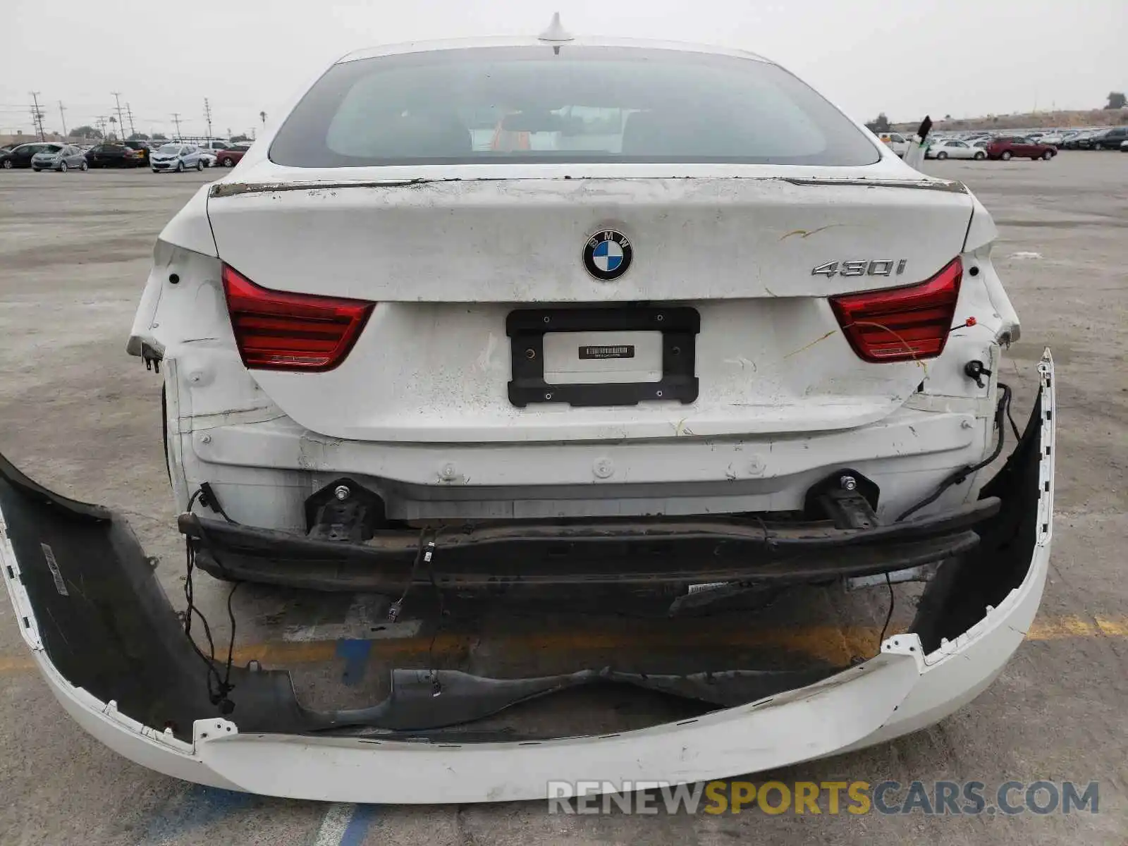 9 Photograph of a damaged car WBA4J1C54KBM15788 BMW 4 SERIES 2019