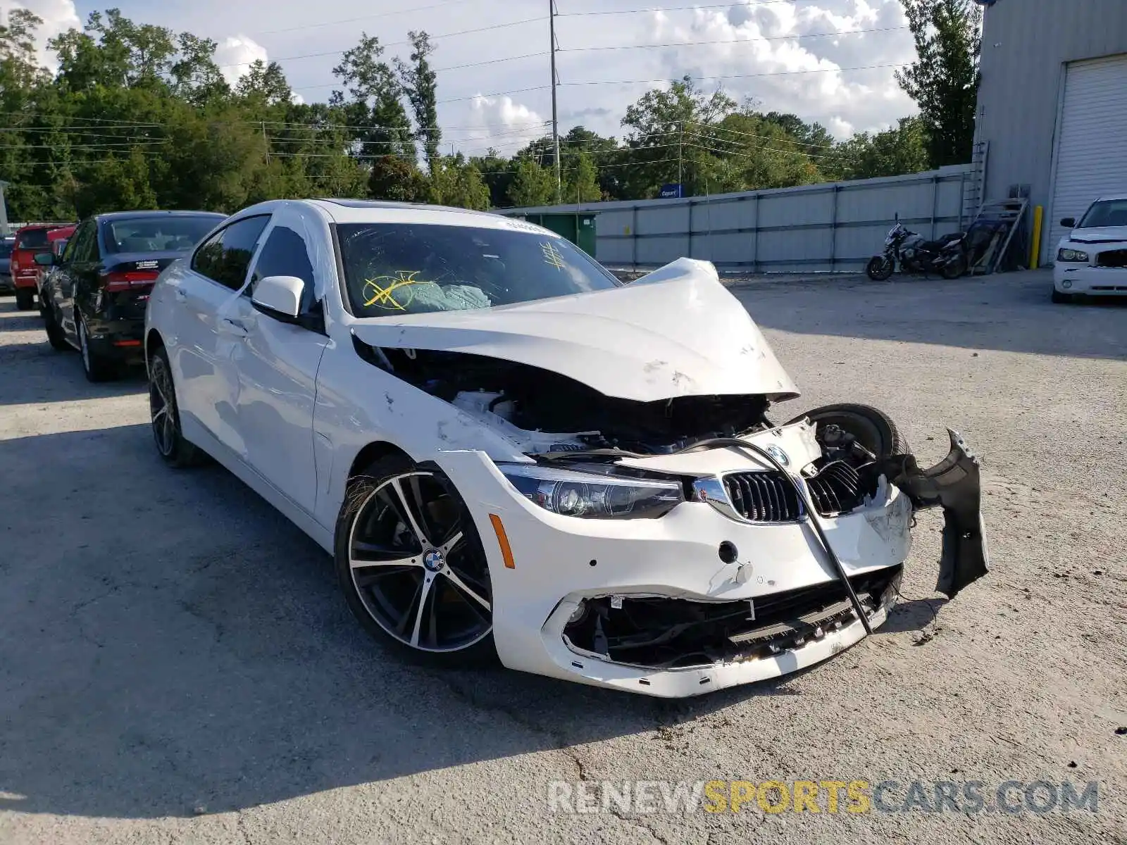 1 Photograph of a damaged car WBA4J1C54KBM17640 BMW 4 SERIES 2019