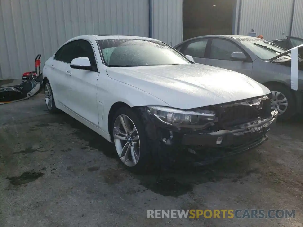 1 Photograph of a damaged car WBA4J1C55KBM12026 BMW 4 SERIES 2019