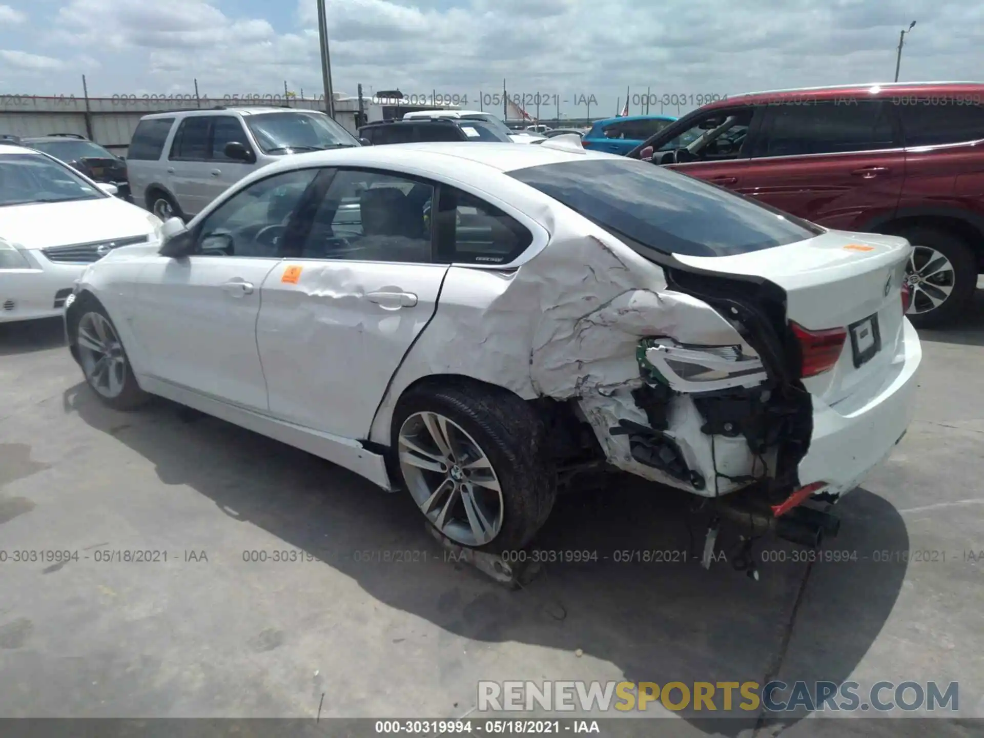 3 Photograph of a damaged car WBA4J1C55KBM13466 BMW 4 SERIES 2019