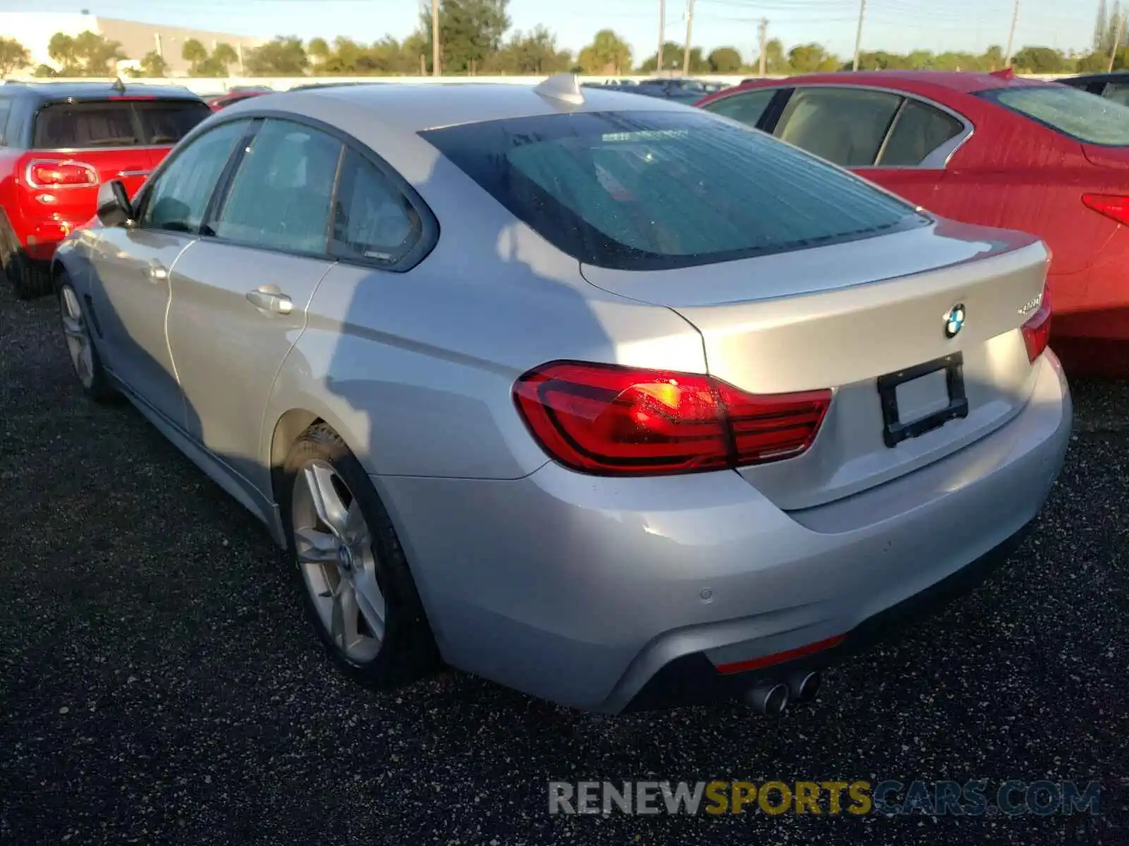 3 Photograph of a damaged car WBA4J1C55KBM17095 BMW 4 SERIES 2019