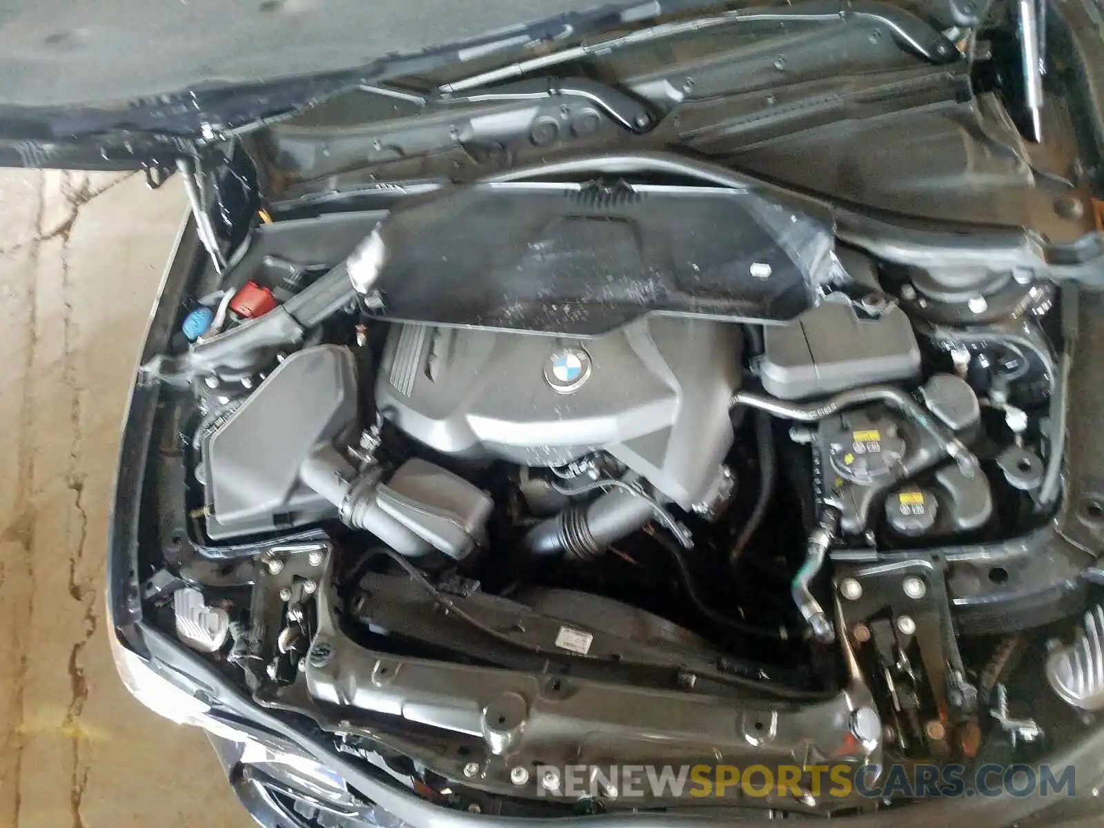 7 Фотография поврежденного автомобиля WBA4J1C55KBM18604 BMW 4 SERIES 2019