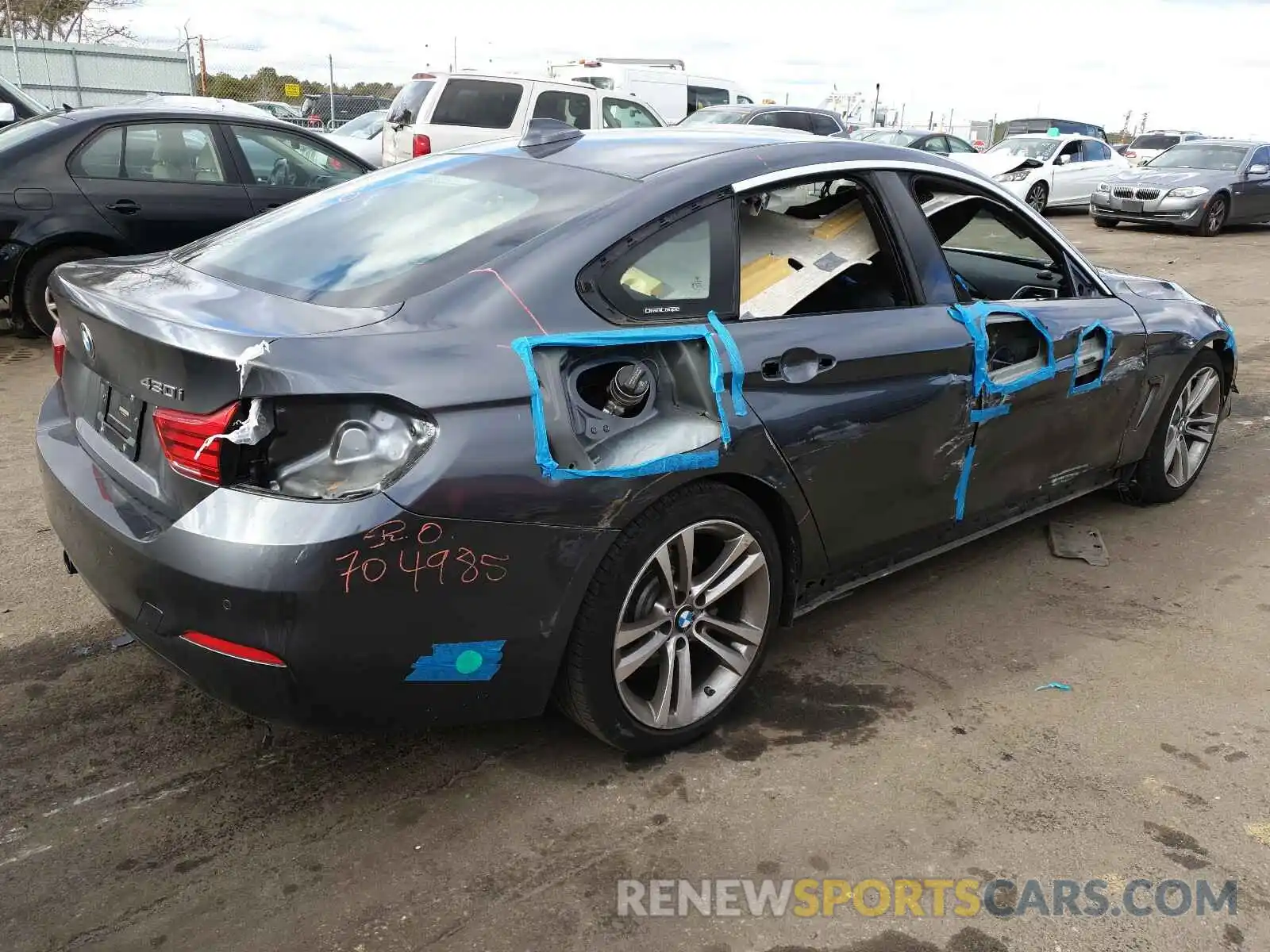 4 Photograph of a damaged car WBA4J1C56KBM13685 BMW 4 SERIES 2019