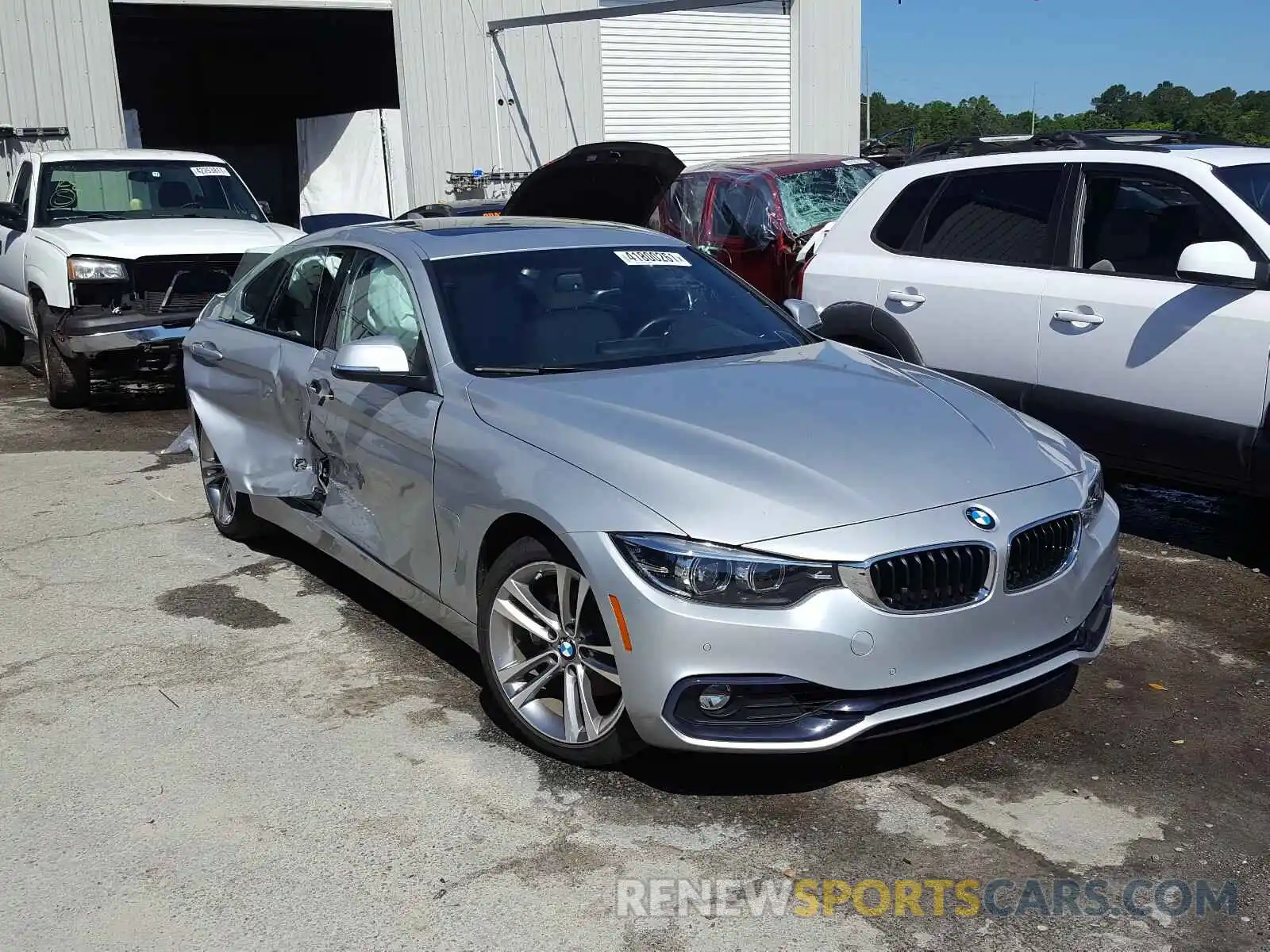 1 Photograph of a damaged car WBA4J1C56KBM15369 BMW 4 SERIES 2019