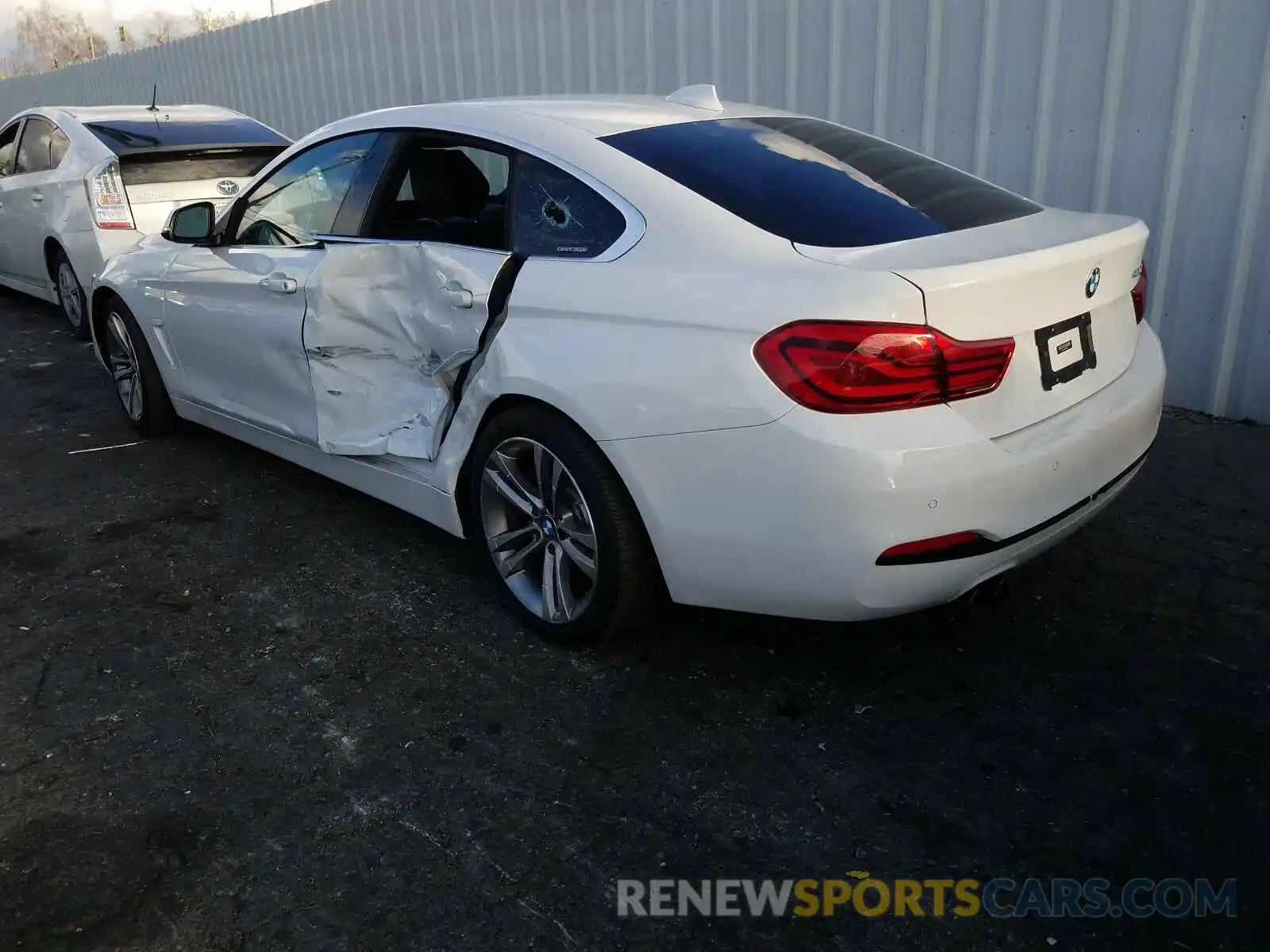 3 Фотография поврежденного автомобиля WBA4J1C56KBM16148 BMW 4 SERIES 2019