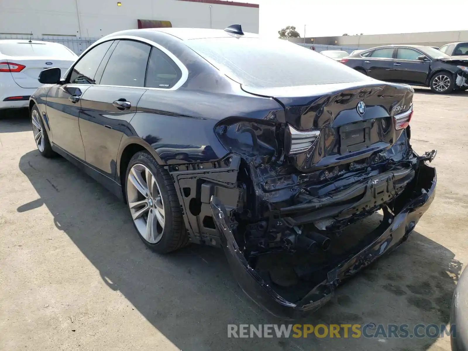 3 Photograph of a damaged car WBA4J1C56KBM17204 BMW 4 SERIES 2019