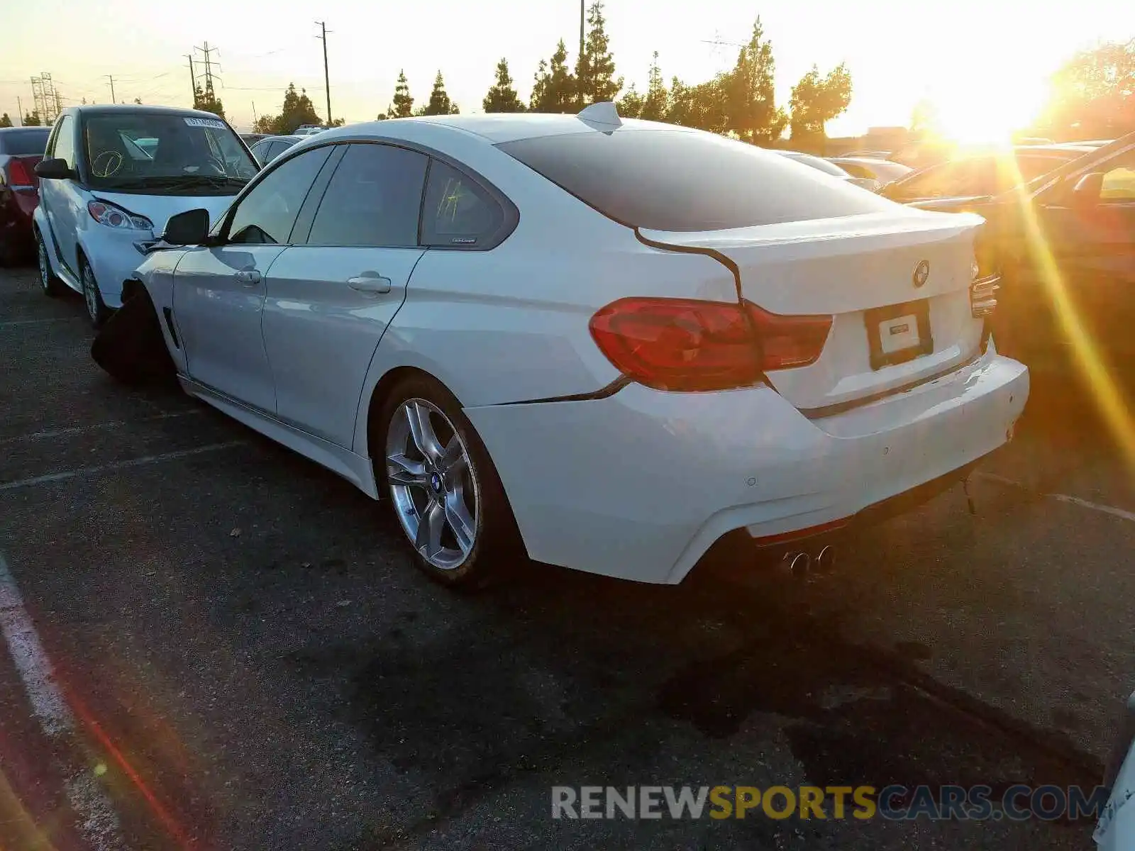 3 Photograph of a damaged car WBA4J1C56KBM17235 BMW 4 SERIES 2019