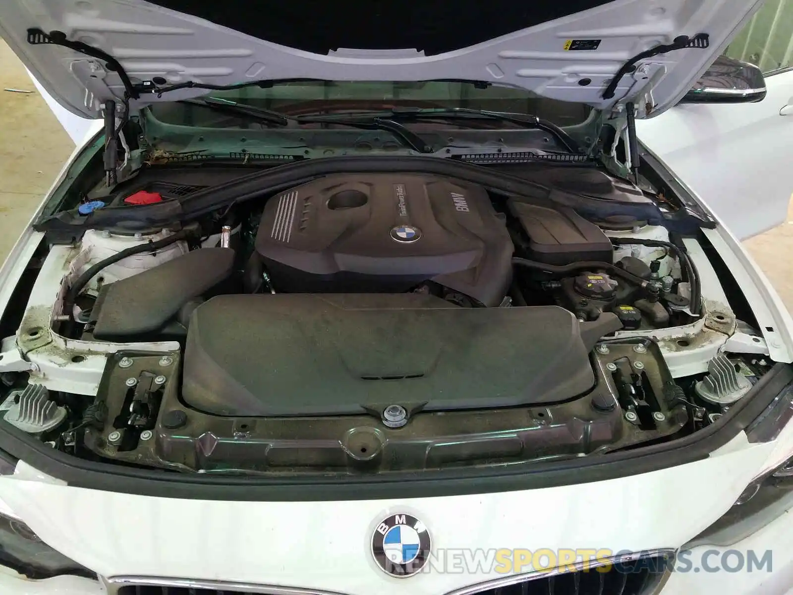 7 Фотография поврежденного автомобиля WBA4J1C56KBM17624 BMW 4 SERIES 2019