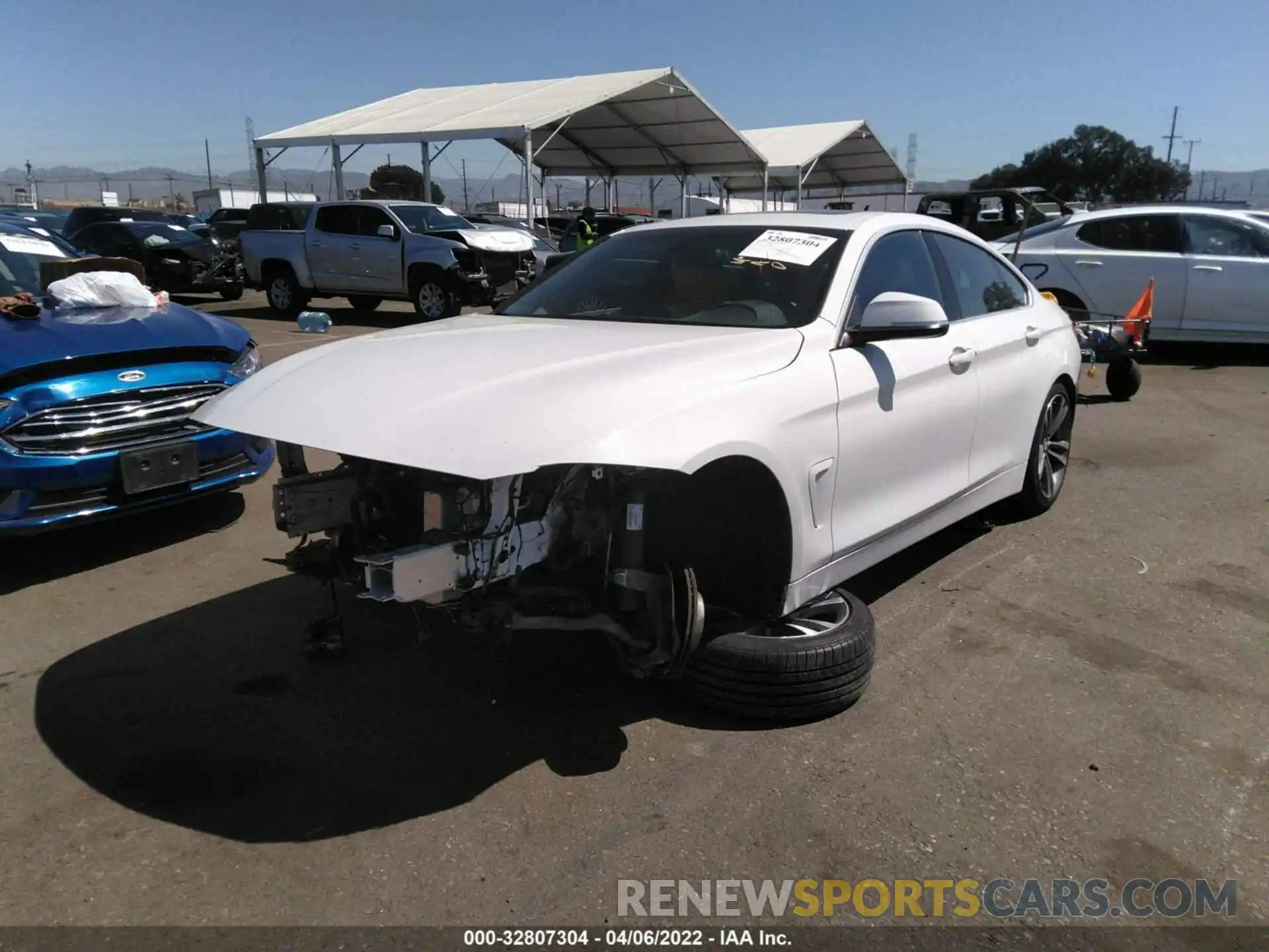 2 Photograph of a damaged car WBA4J1C56KBM18496 BMW 4 SERIES 2019