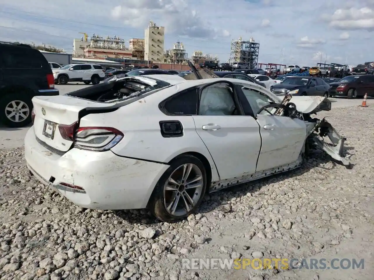3 Photograph of a damaged car WBA4J1C57KBM13792 BMW 4 SERIES 2019