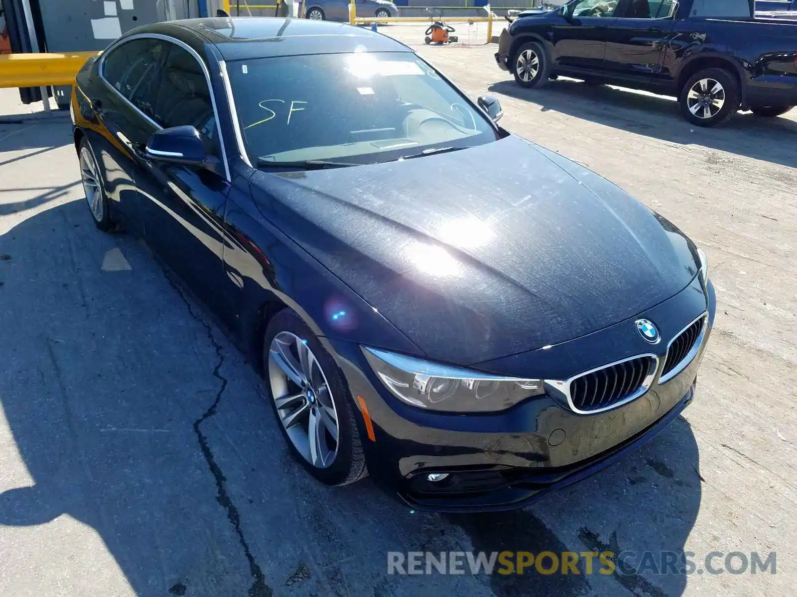 1 Photograph of a damaged car WBA4J1C57KBM15588 BMW 4 SERIES 2019