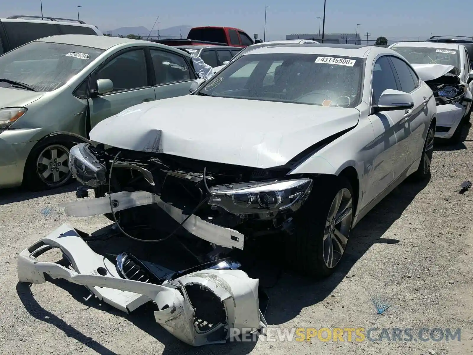 2 Photograph of a damaged car WBA4J1C57KBM15610 BMW 4 SERIES 2019