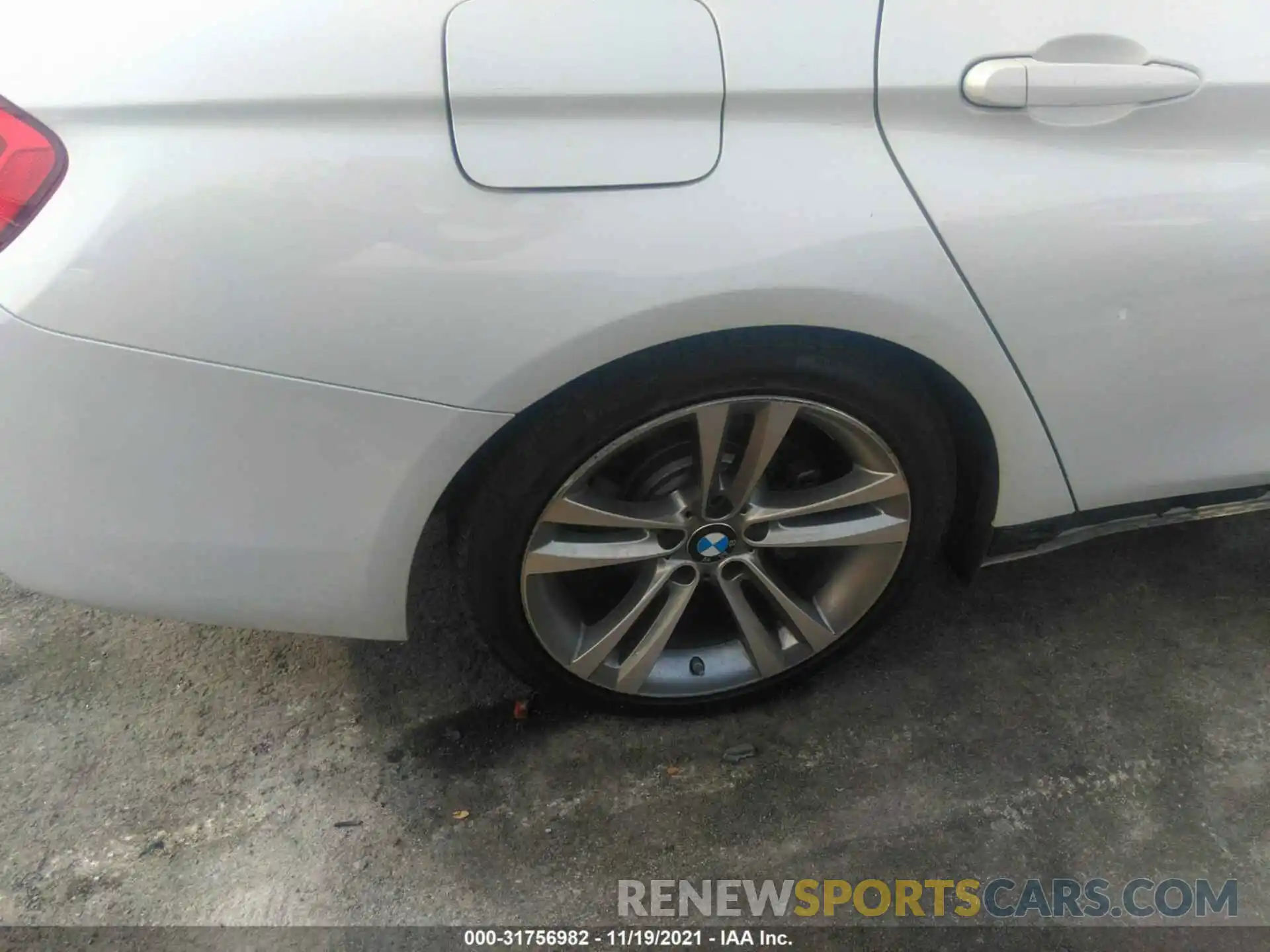 15 Photograph of a damaged car WBA4J1C58KBM12781 BMW 4 SERIES 2019