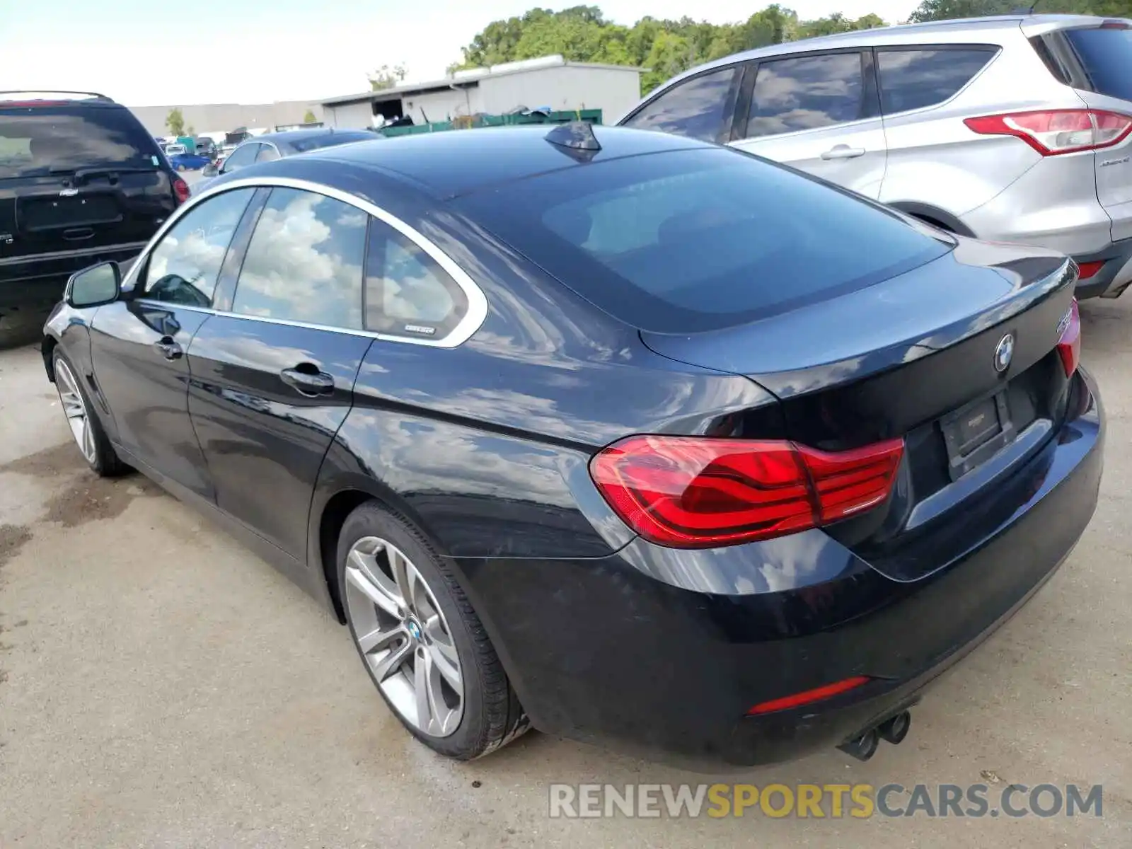 3 Photograph of a damaged car WBA4J1C58KBM12957 BMW 4 SERIES 2019