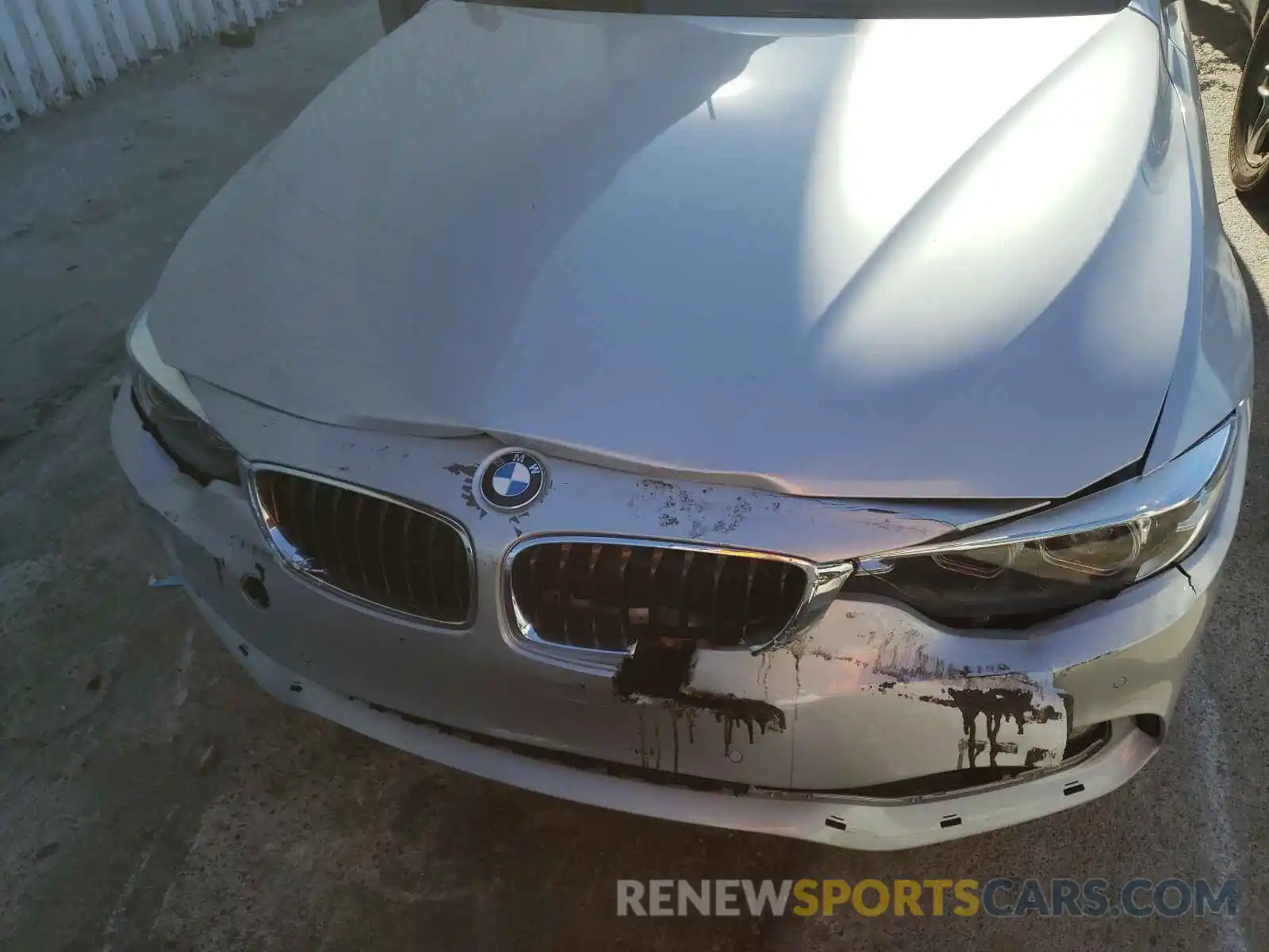 9 Photograph of a damaged car WBA4J1C58KBM13395 BMW 4 SERIES 2019