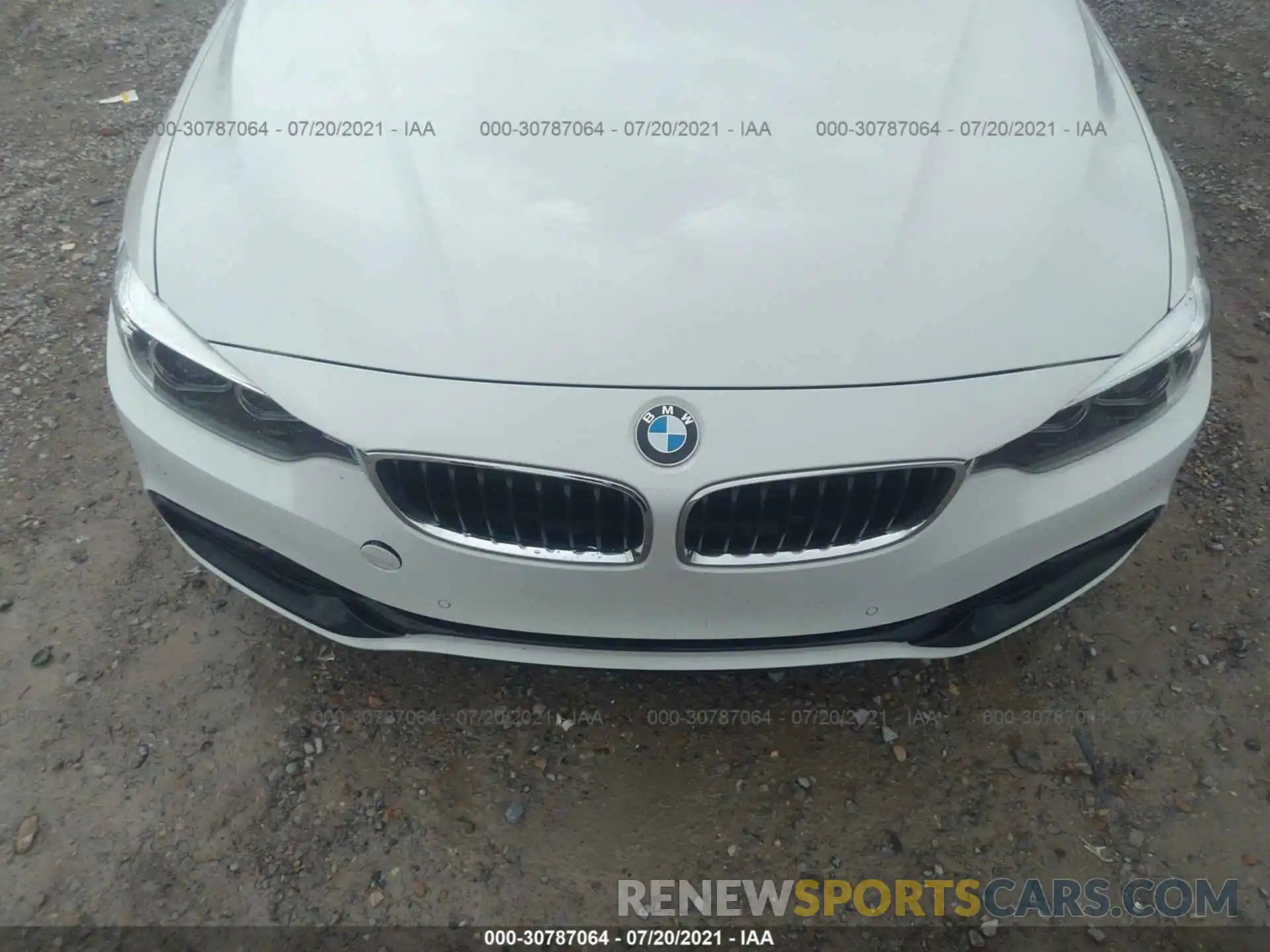 6 Photograph of a damaged car WBA4J1C58KBM17432 BMW 4 SERIES 2019