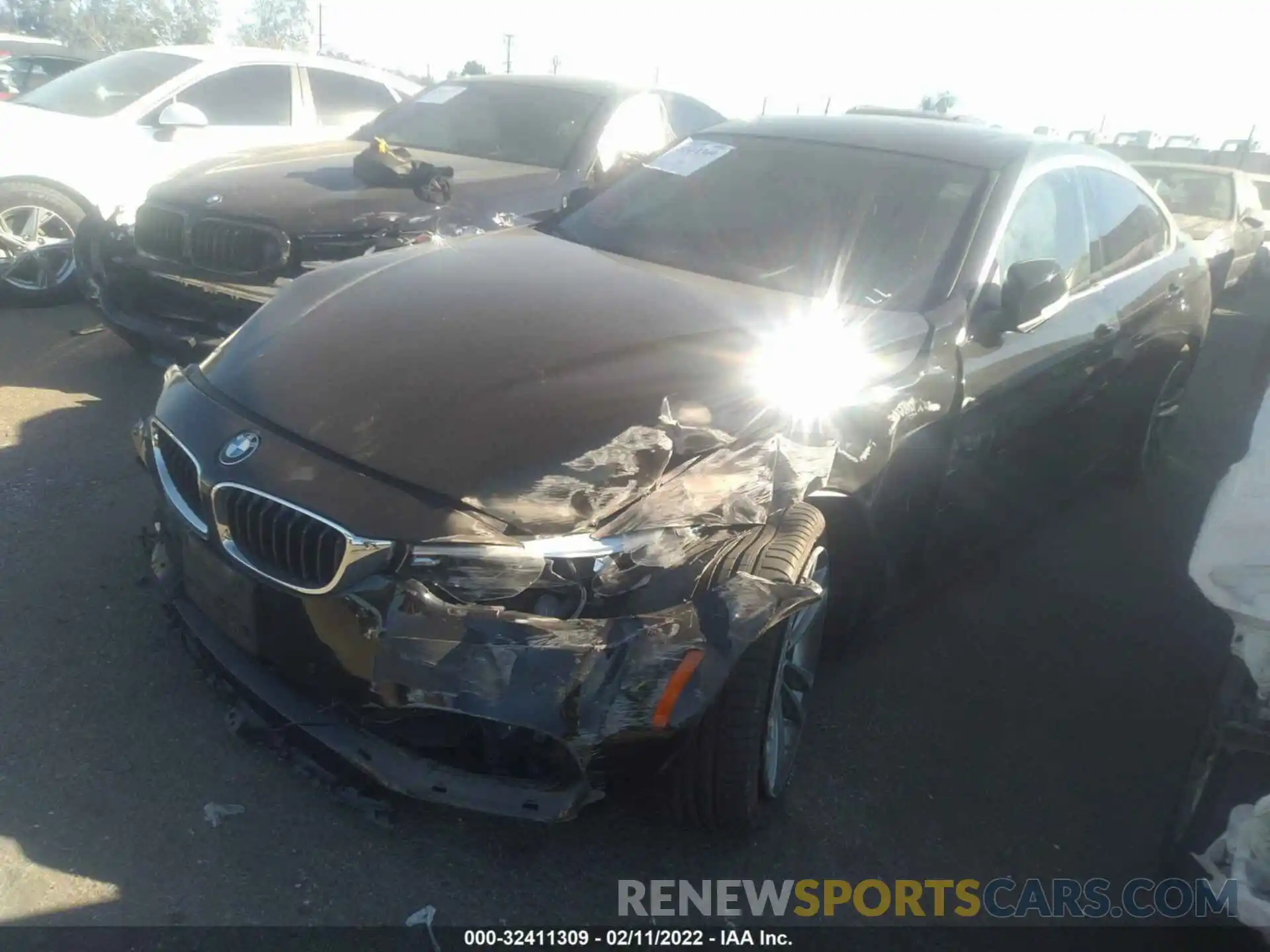 2 Photograph of a damaged car WBA4J1C58KBM18080 BMW 4 SERIES 2019