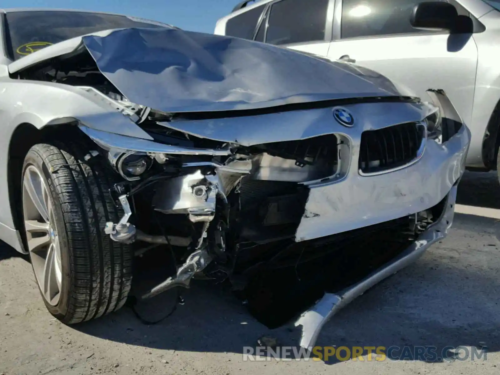 9 Photograph of a damaged car WBA4J1C59KBM12031 BMW 4 SERIES 2019