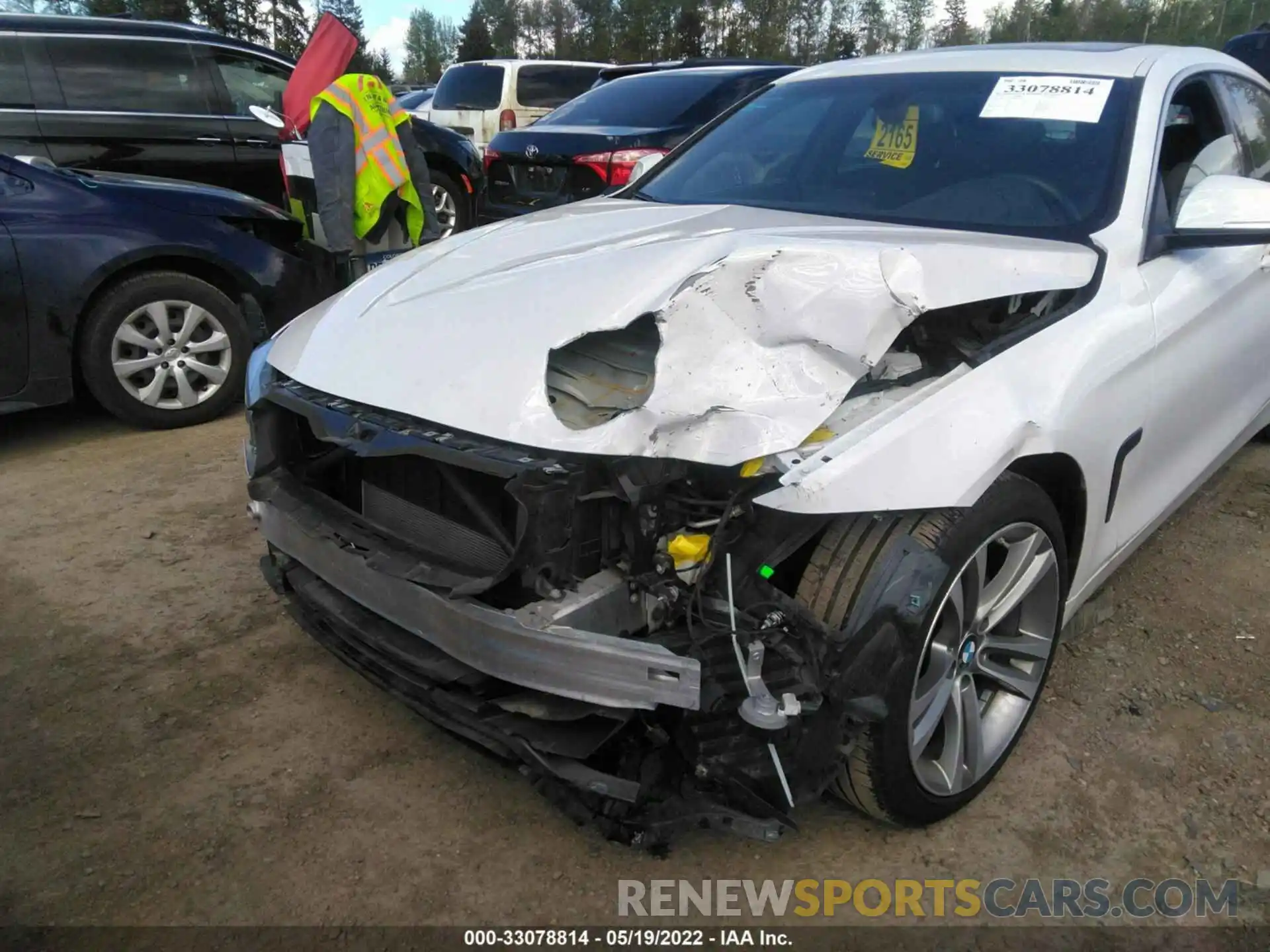 6 Photograph of a damaged car WBA4J1C59KBM16113 BMW 4 SERIES 2019