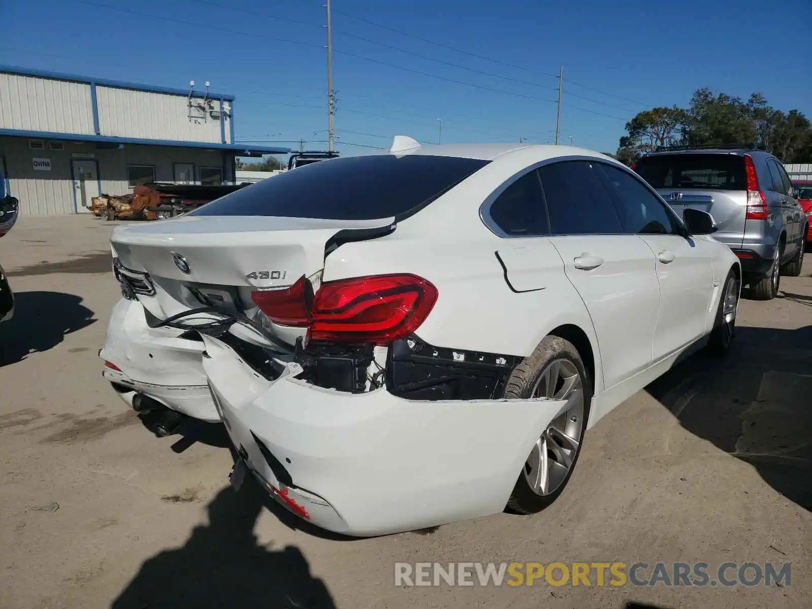 4 Photograph of a damaged car WBA4J1C59KBM16418 BMW 4 SERIES 2019