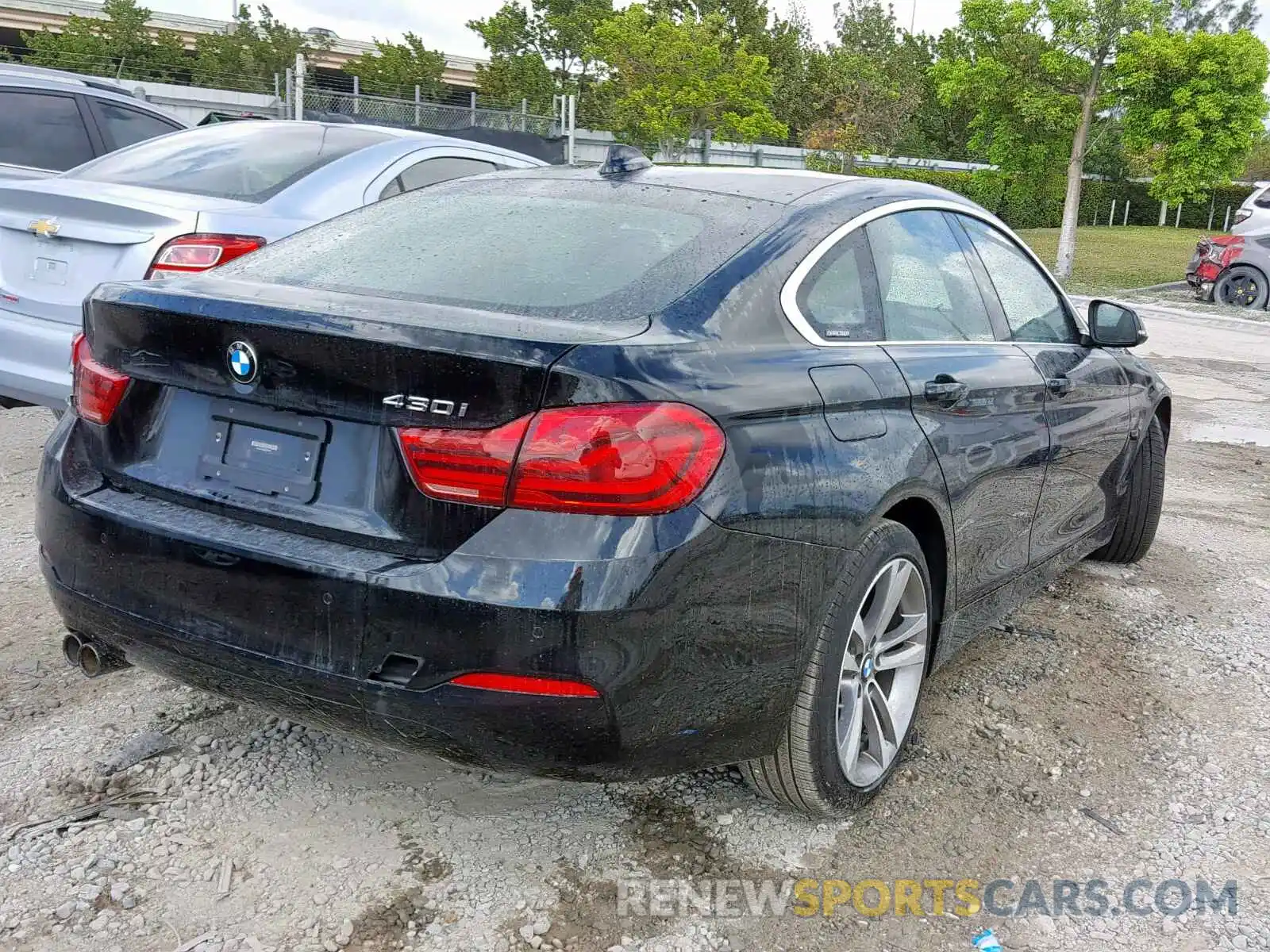 4 Photograph of a damaged car WBA4J1C59KBM16757 BMW 4 SERIES 2019