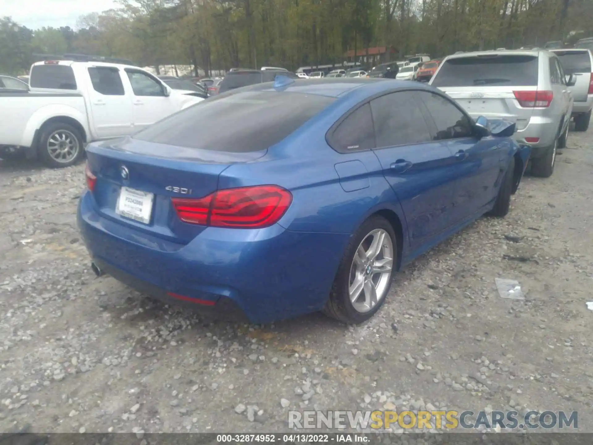 4 Photograph of a damaged car WBA4J1C59KBM17813 BMW 4 SERIES 2019