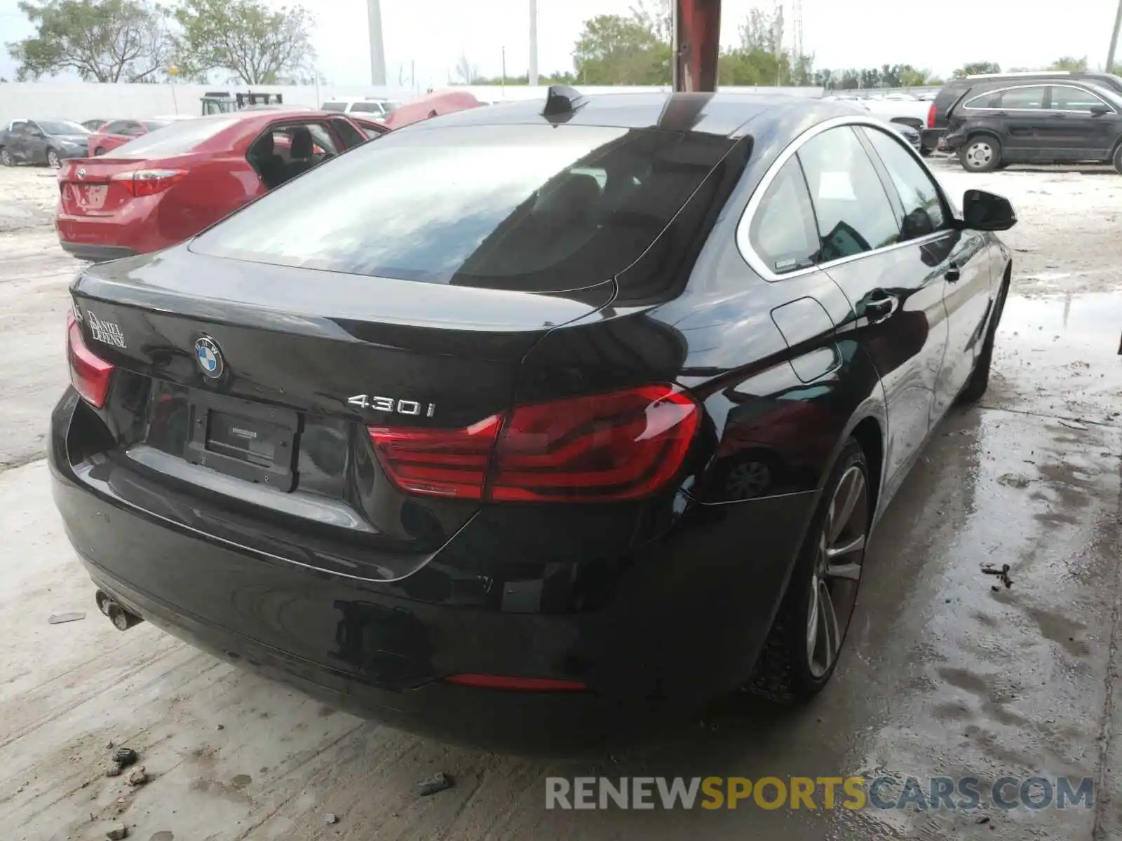 4 Photograph of a damaged car WBA4J1C59KBM18766 BMW 4 SERIES 2019