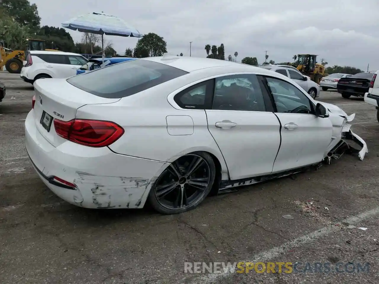 3 Photograph of a damaged car WBA4J1C5XKBM16475 BMW 4 SERIES 2019