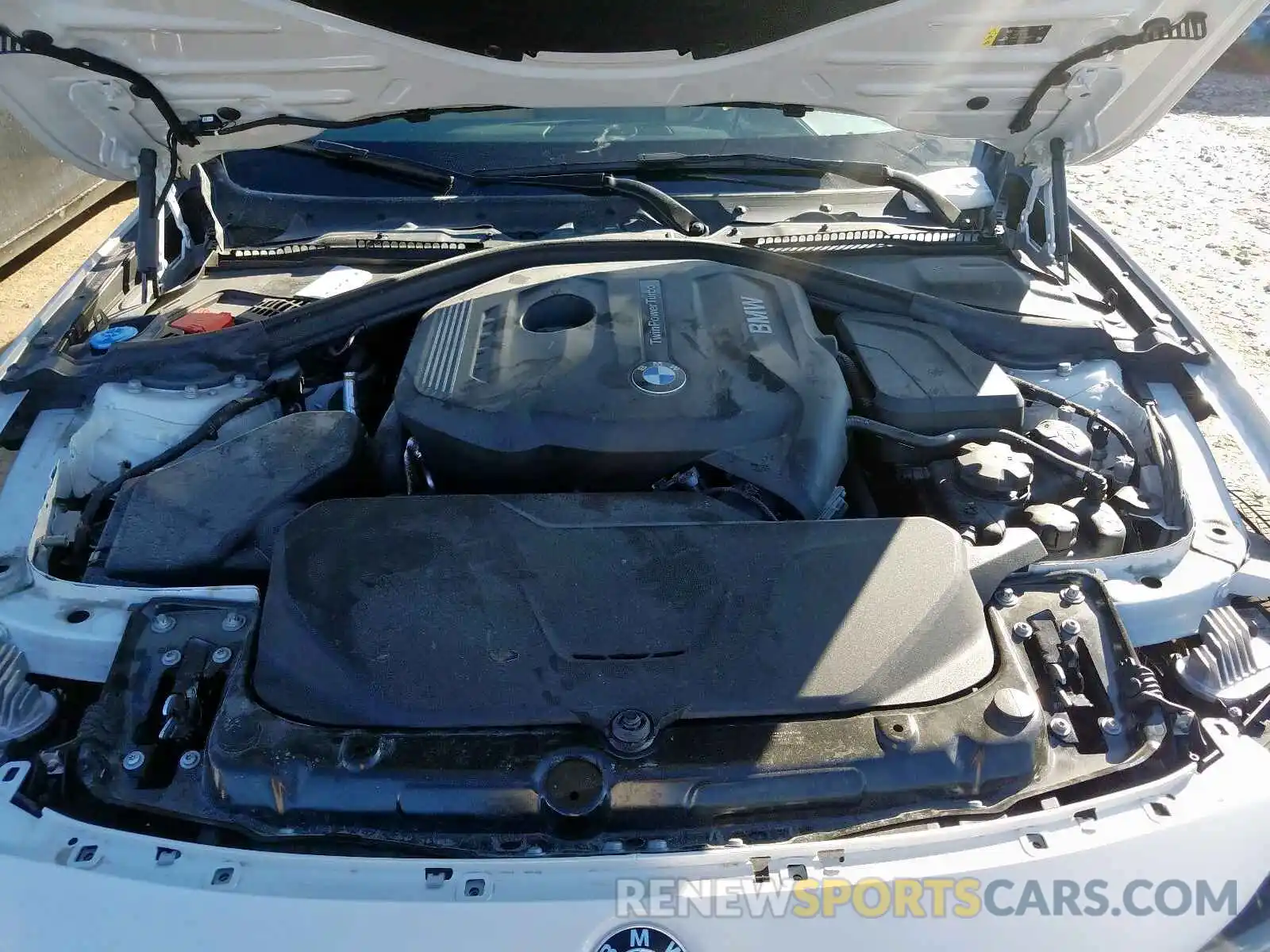 7 Фотография поврежденного автомобиля WBA4J1C5XKBM18565 BMW 4 SERIES 2019