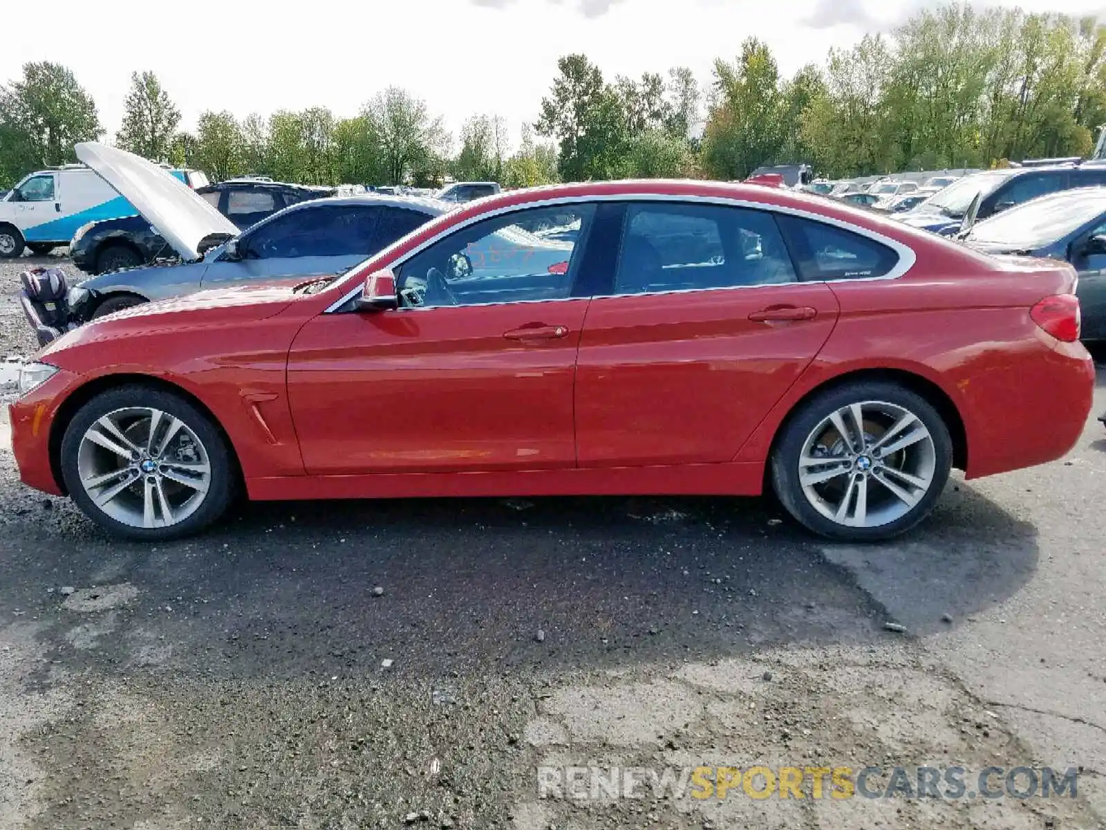 9 Photograph of a damaged car WBA4J3C51KBL08970 BMW 4 SERIES 2019