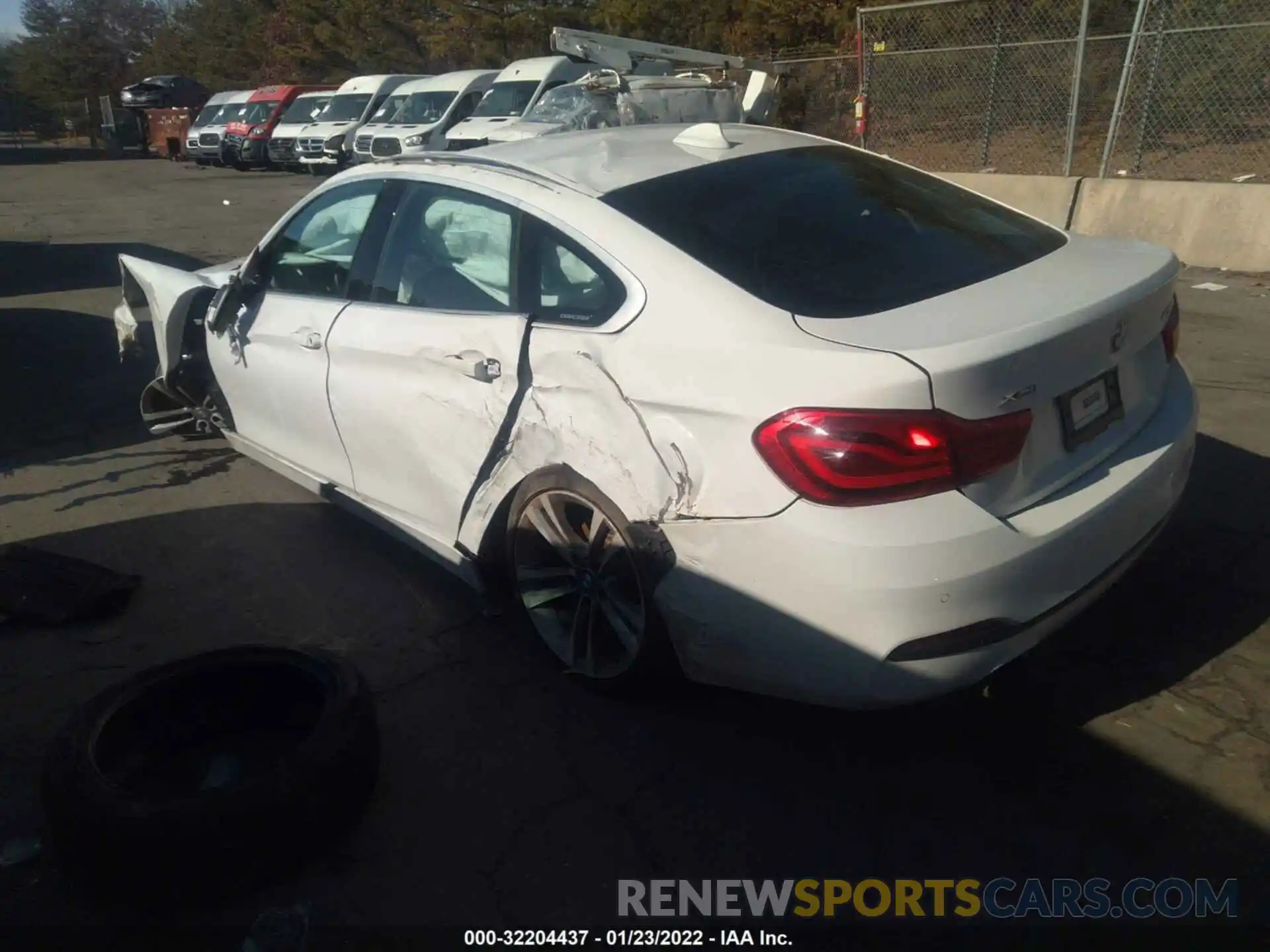 3 Photograph of a damaged car WBA4J3C51KBL09455 BMW 4 SERIES 2019