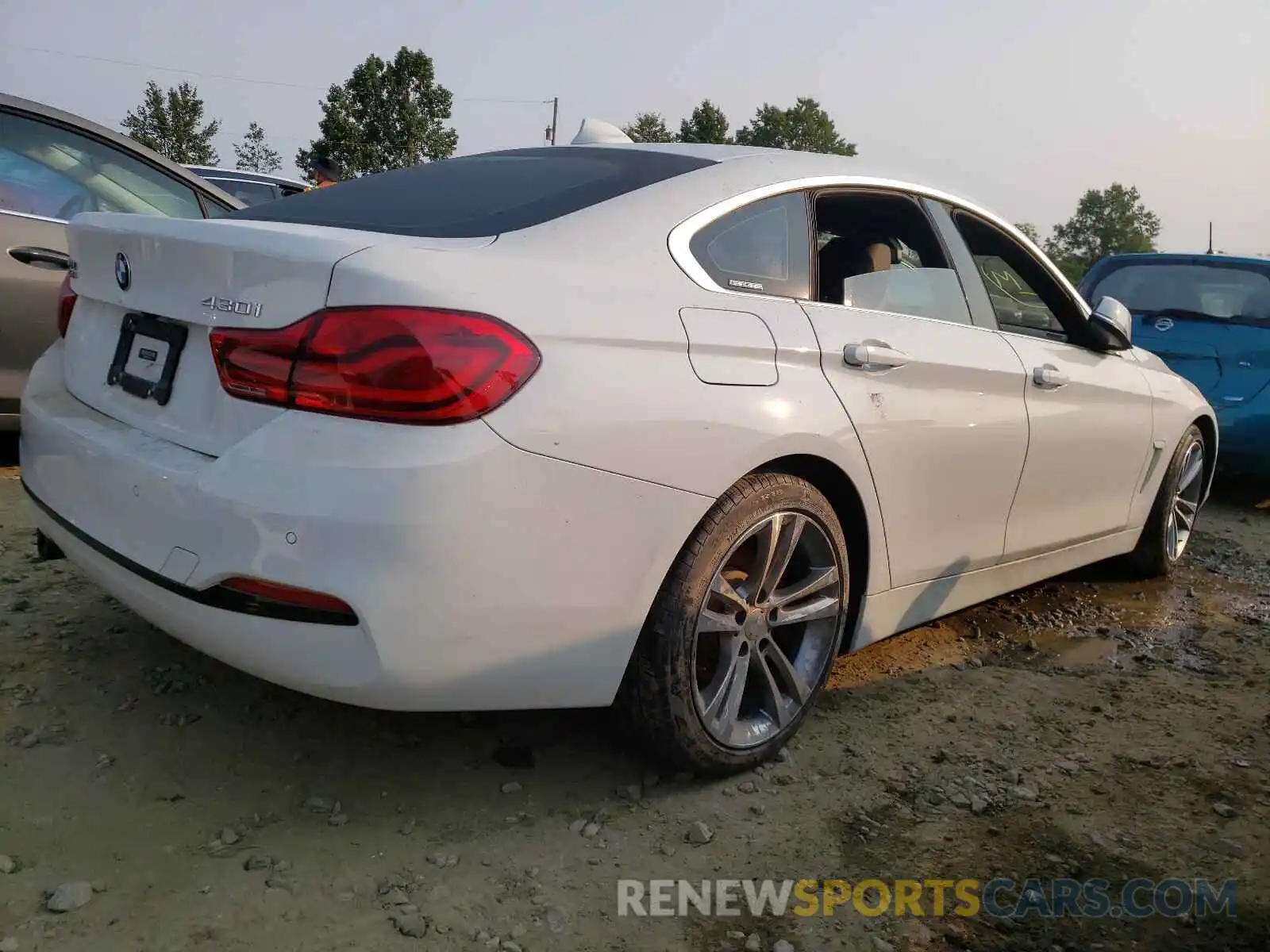 4 Photograph of a damaged car WBA4J3C51KBL10606 BMW 4 SERIES 2019