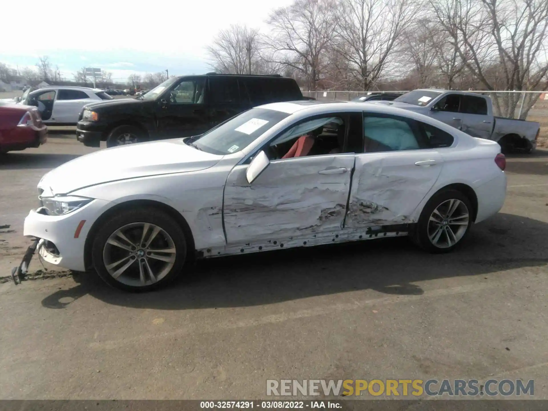 6 Photograph of a damaged car WBA4J3C52KBL05267 BMW 4 SERIES 2019