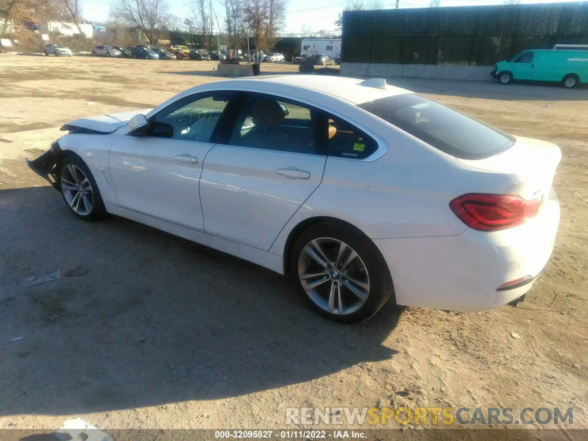 3 Photograph of a damaged car WBA4J3C53KBL10445 BMW 4 SERIES 2019