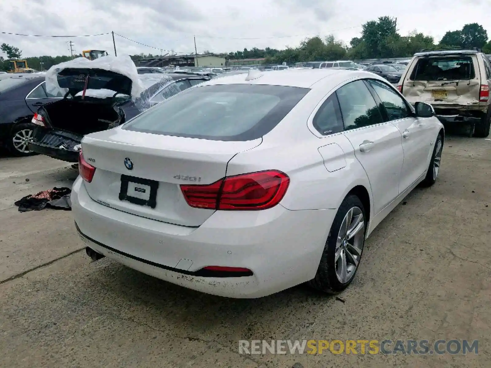 4 Photograph of a damaged car WBA4J3C54KBL08588 BMW 4 SERIES 2019