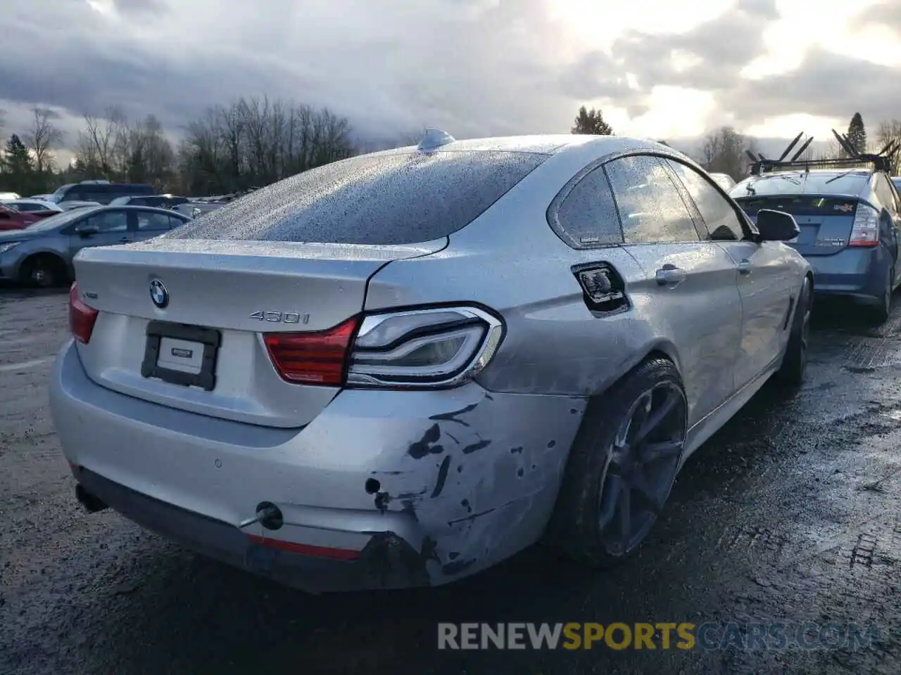 4 Photograph of a damaged car WBA4J3C54KBL08963 BMW 4 SERIES 2019