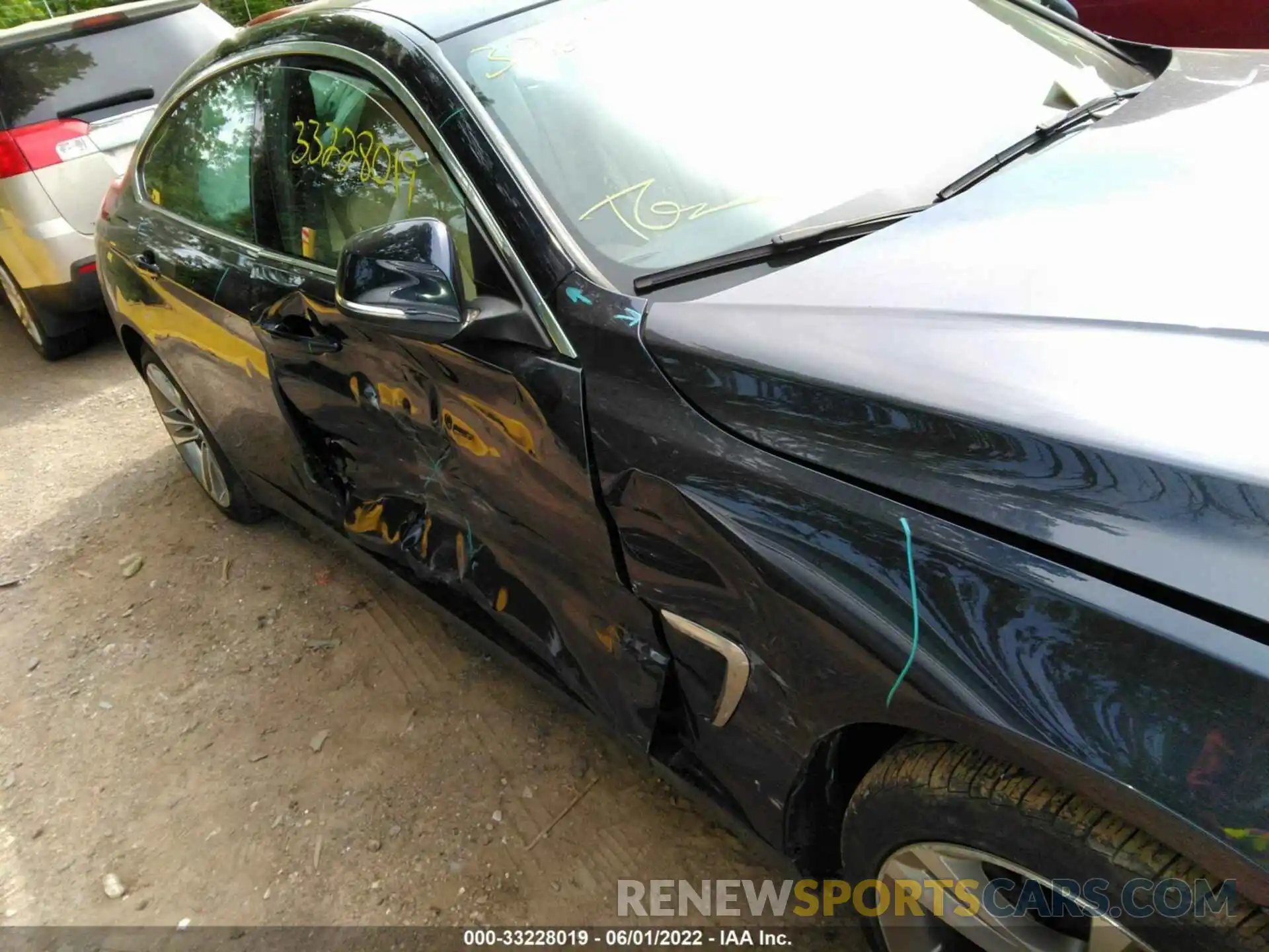 6 Photograph of a damaged car WBA4J3C55KBL06106 BMW 4 SERIES 2019