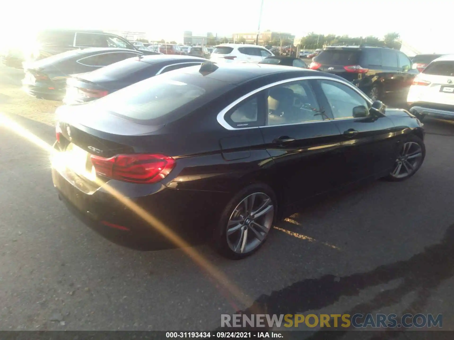 4 Photograph of a damaged car WBA4J3C55KBL07563 BMW 4 SERIES 2019