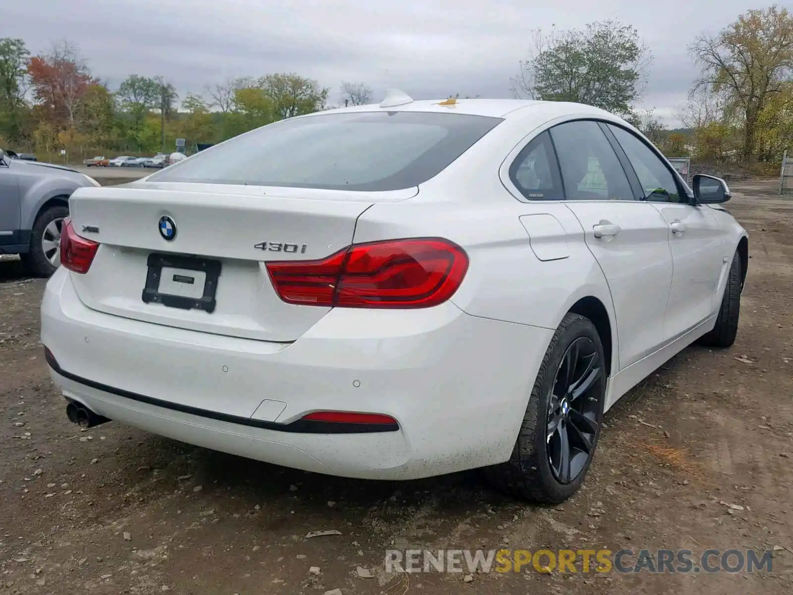 4 Photograph of a damaged car WBA4J3C56KBL04932 BMW 4 SERIES 2019