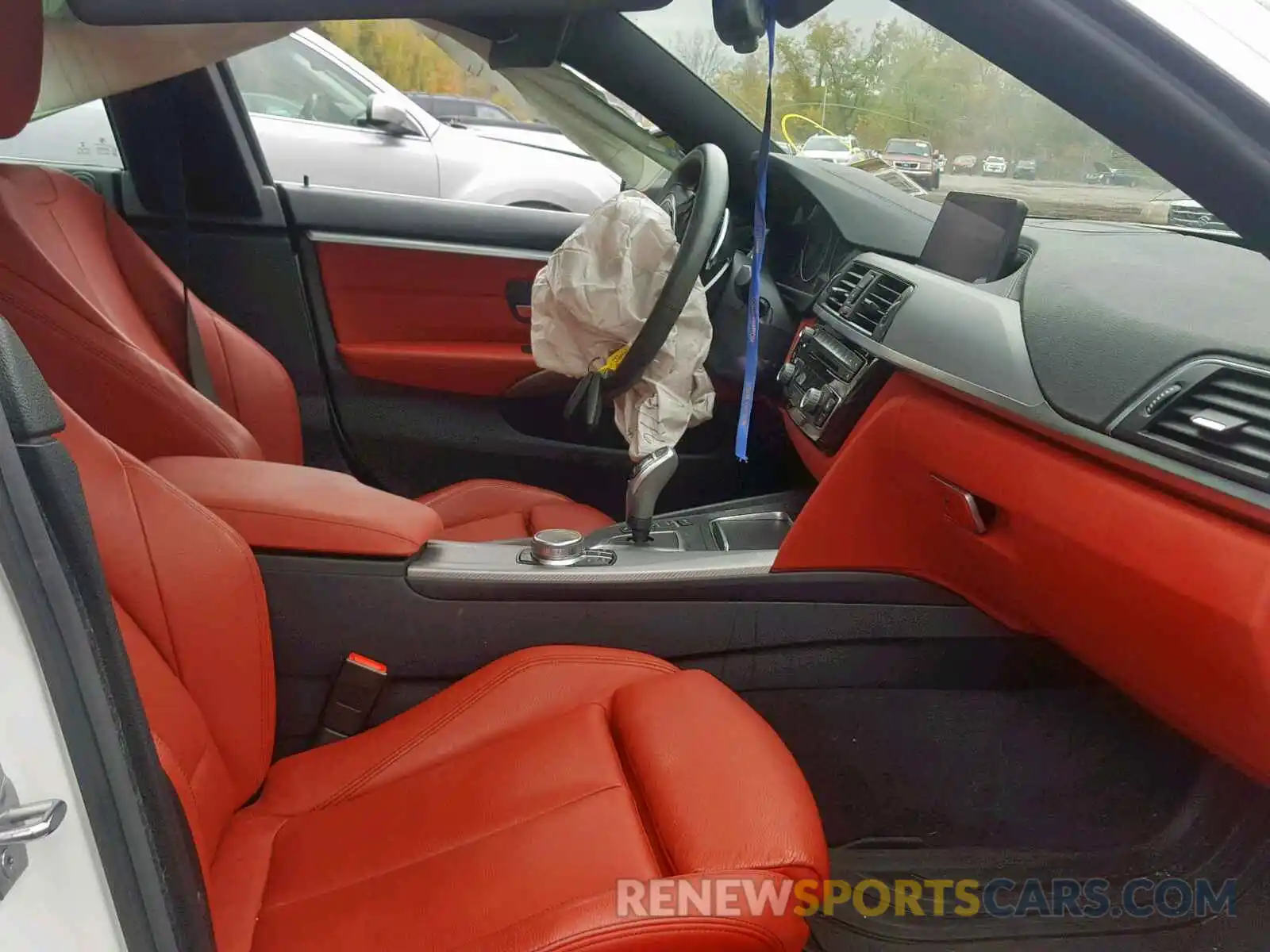 5 Photograph of a damaged car WBA4J3C56KBL04932 BMW 4 SERIES 2019