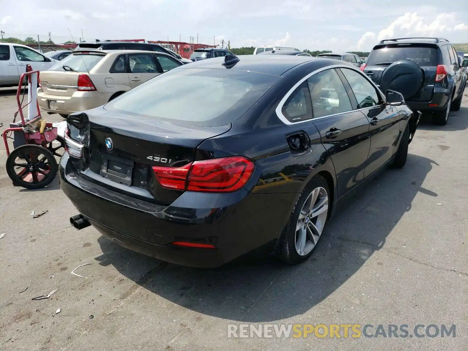 4 Photograph of a damaged car WBA4J3C56KBL11296 BMW 4 SERIES 2019