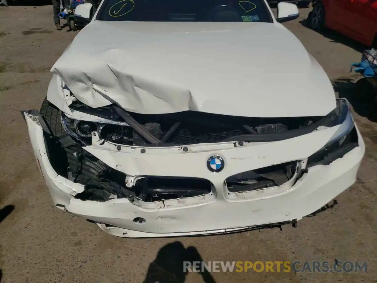 9 Photograph of a damaged car WBA4J3C57KBL07029 BMW 4 SERIES 2019