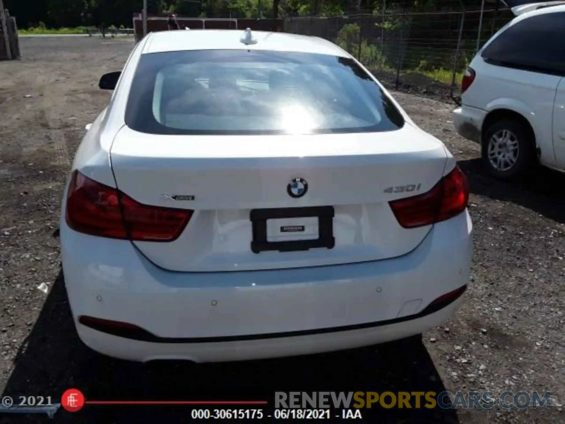 5 Photograph of a damaged car WBA4J3C57KBL07595 BMW 4 SERIES 2019