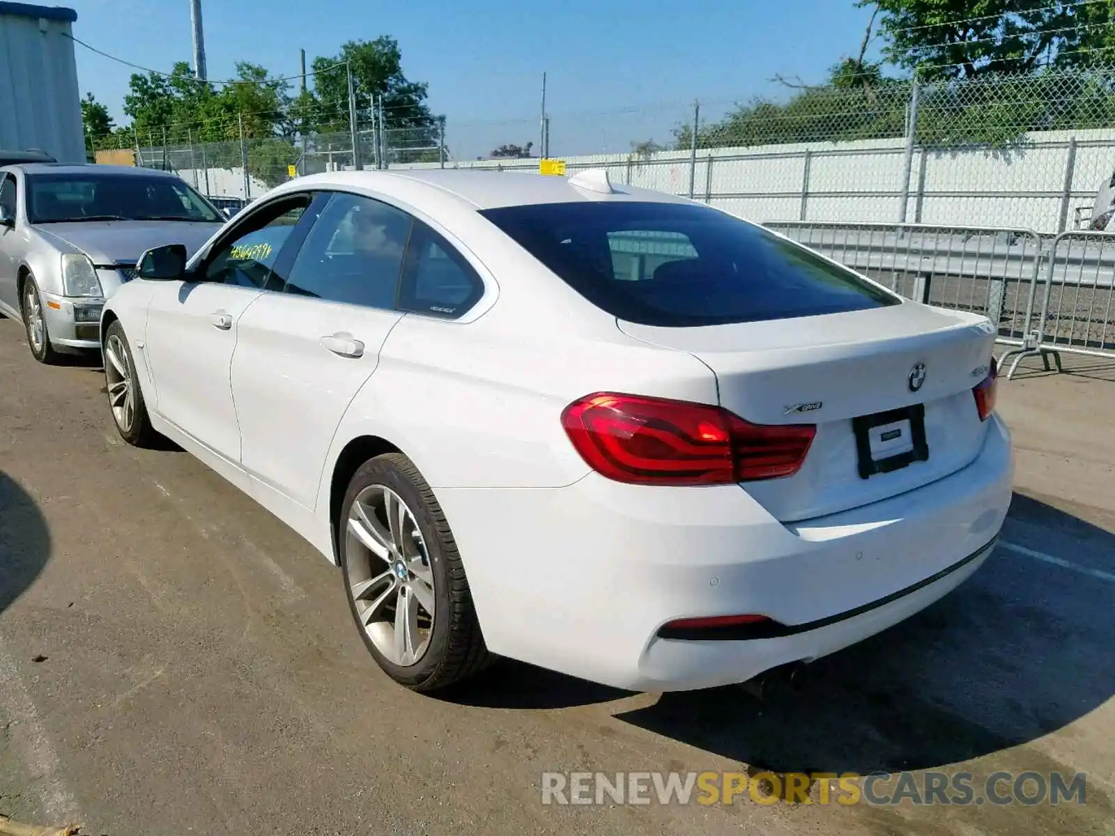 3 Photograph of a damaged car WBA4J3C57KBL10562 BMW 4 SERIES 2019