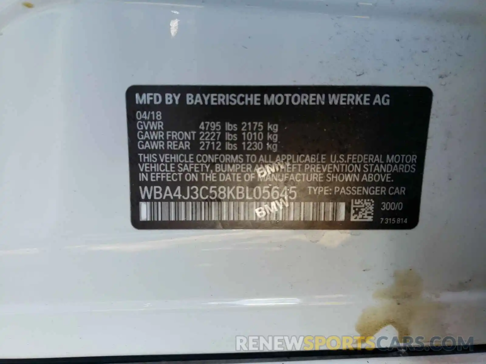 10 Photograph of a damaged car WBA4J3C58KBL05645 BMW 4 SERIES 2019