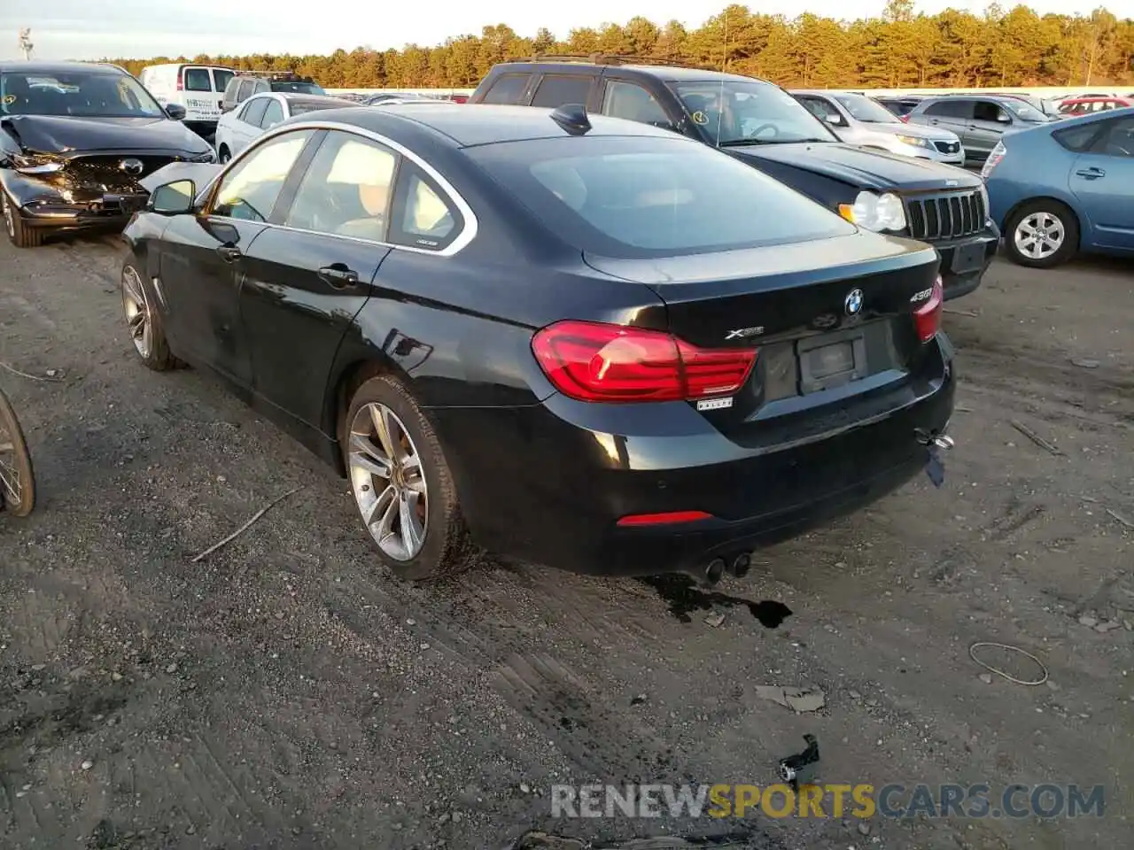 3 Photograph of a damaged car WBA4J3C59KBL07114 BMW 4 SERIES 2019