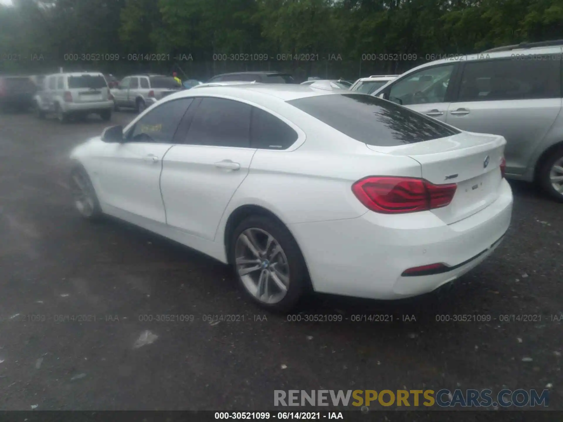 3 Photograph of a damaged car WBA4J3C59KBL07534 BMW 4 SERIES 2019