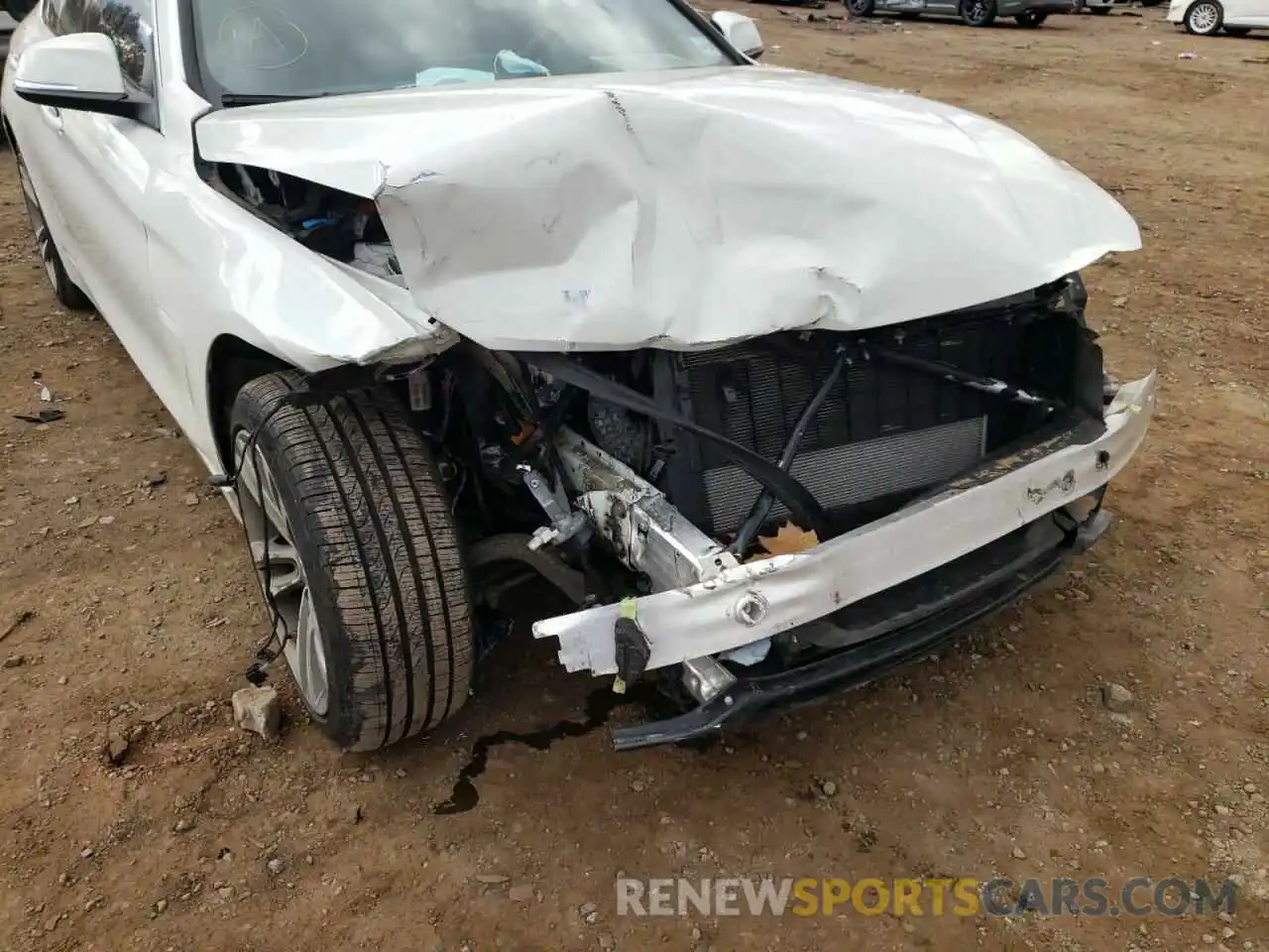 9 Photograph of a damaged car WBA4J3C59KBL08165 BMW 4 SERIES 2019