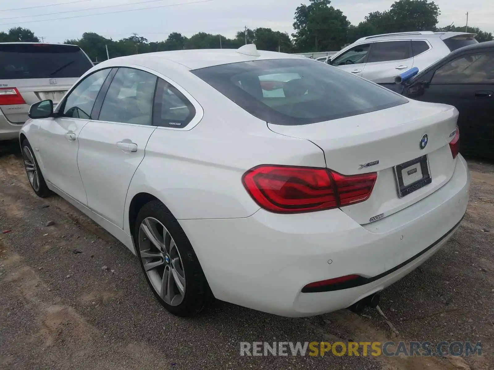 3 Photograph of a damaged car WBA4J3C59KBL08733 BMW 4 SERIES 2019